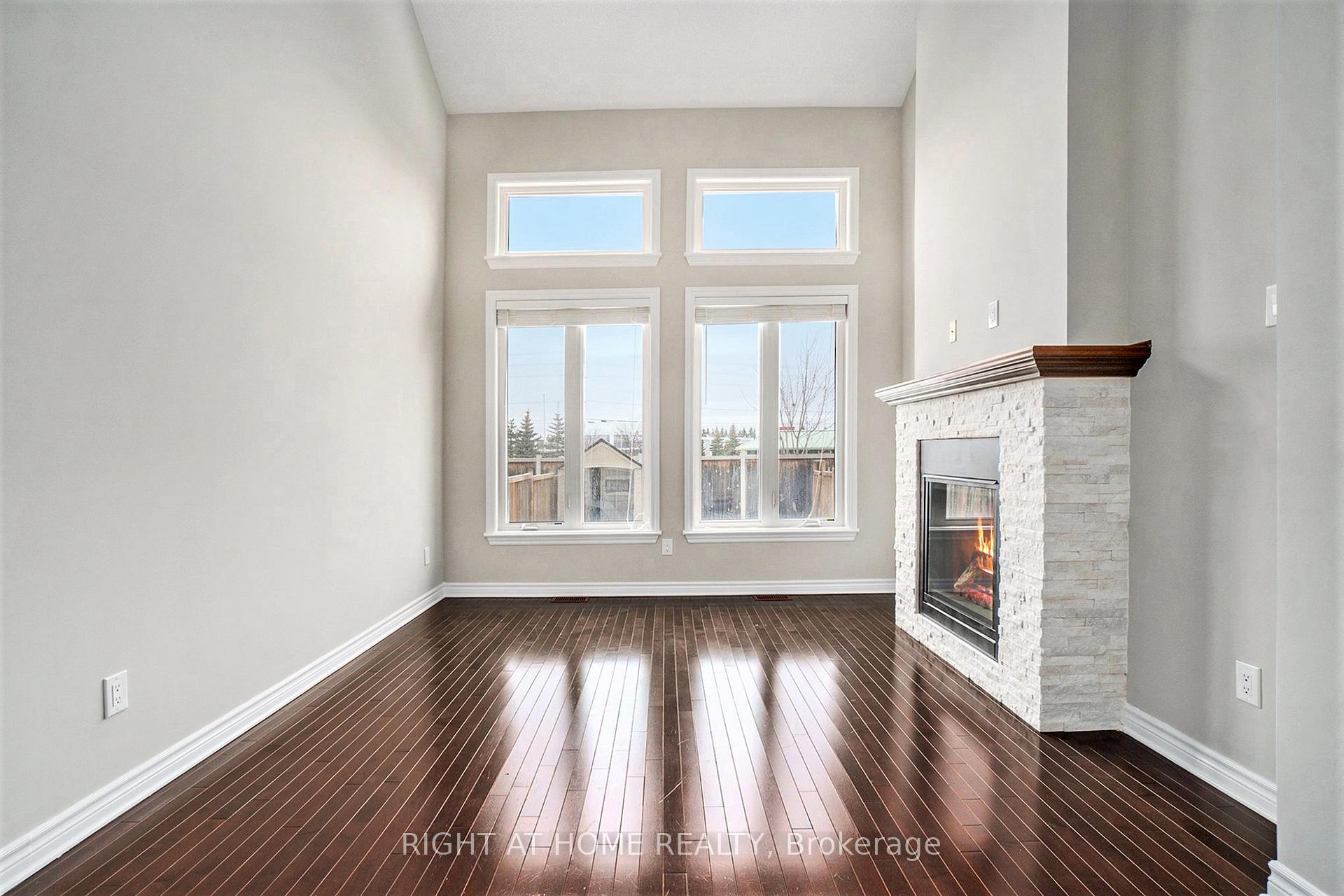 Photo 7 of 118 Mattingly Way, Ottawa, Riverside South/Gloucester Glen — HOMEH