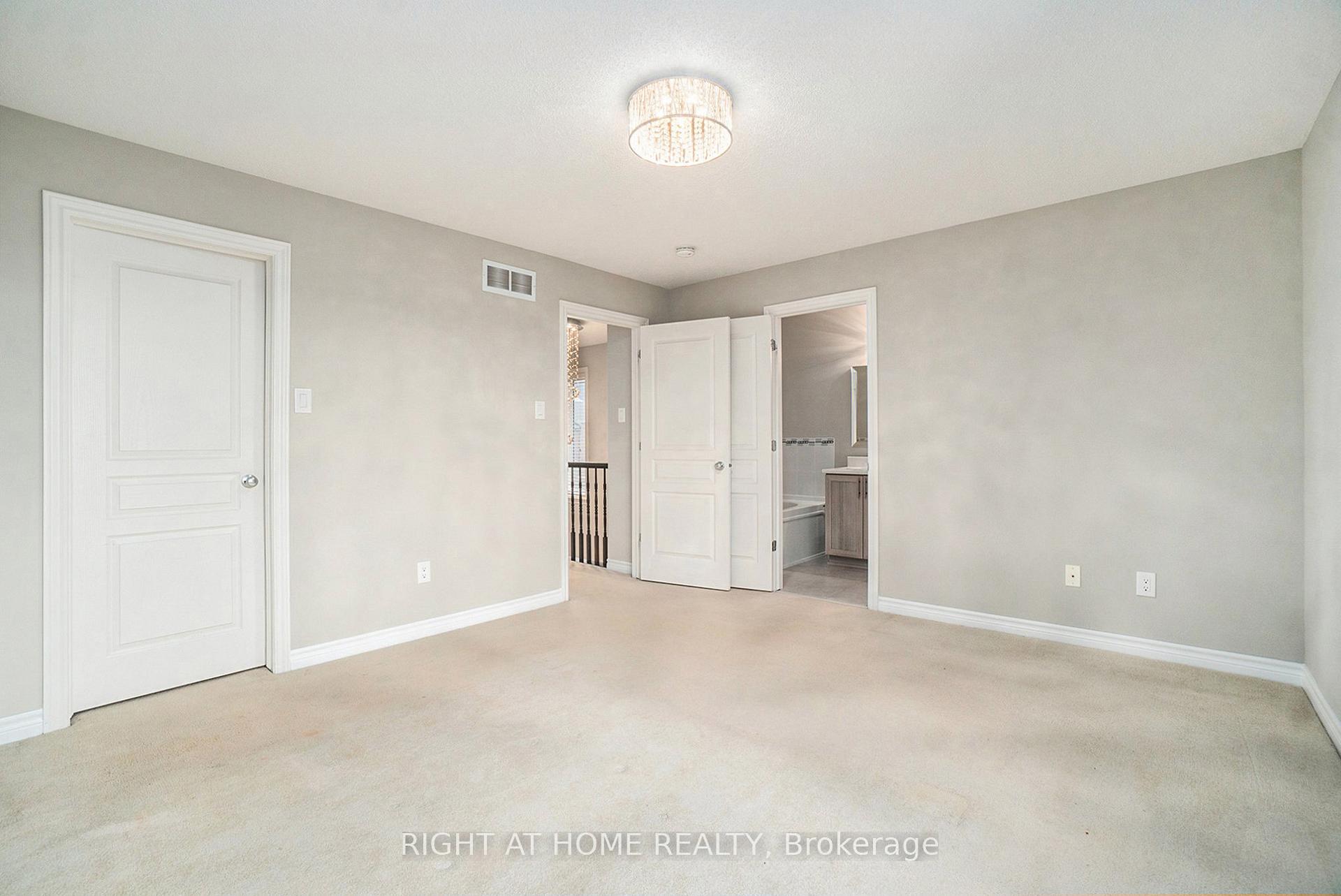 Photo 21 of 118 Mattingly Way, Ottawa, Riverside South/Gloucester Glen — HOMEH