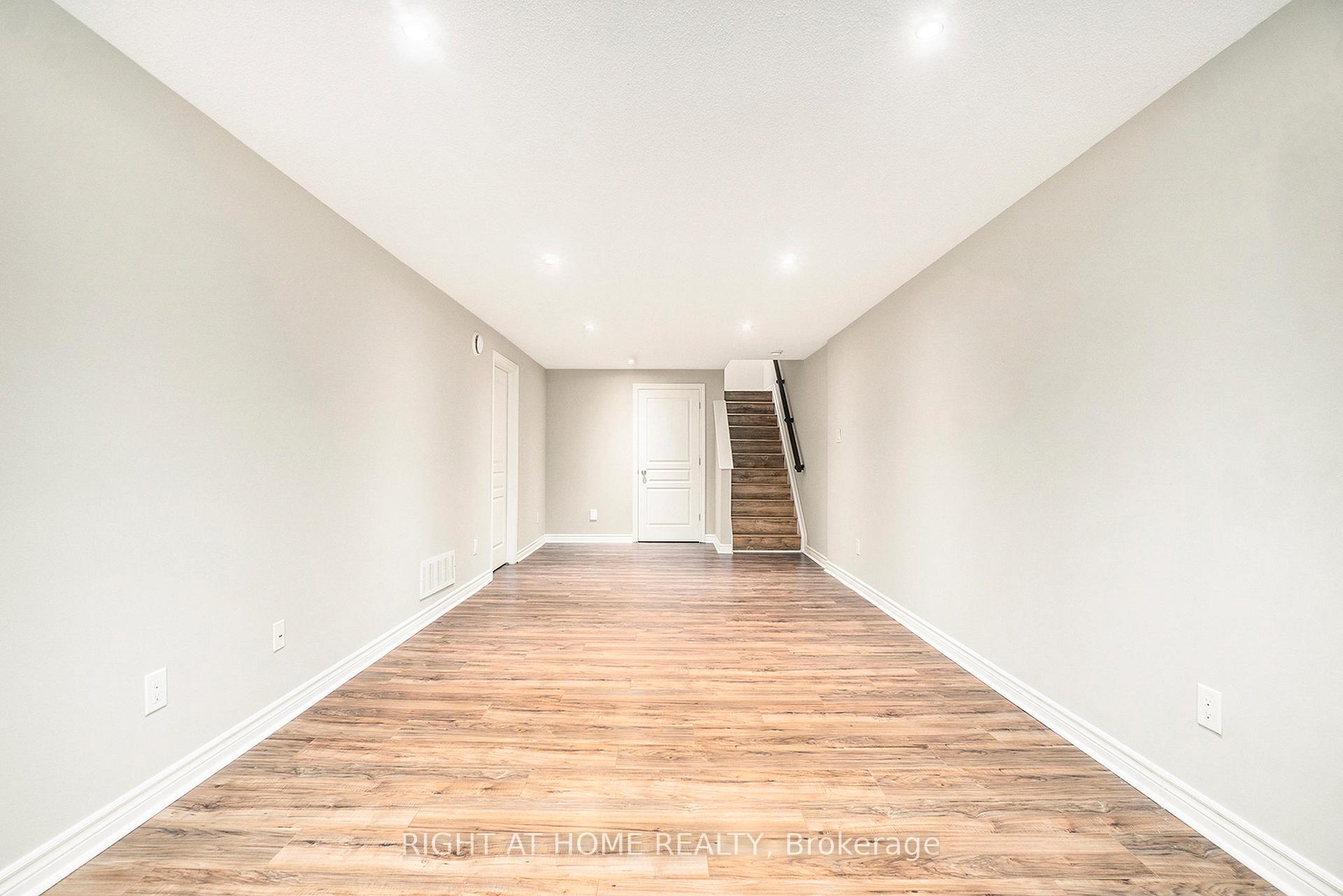 Photo 29 of 118 Mattingly Way, Ottawa, Riverside South/Gloucester Glen — HOMEH