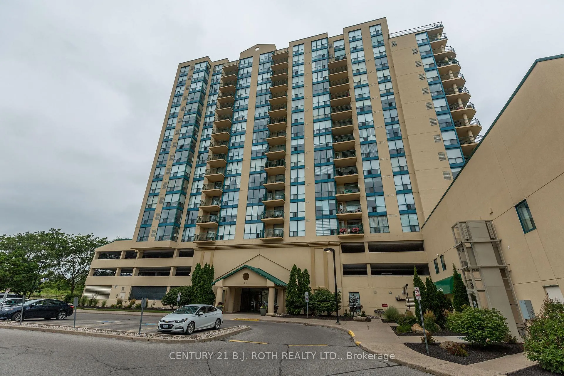Front of Unit 305, 65 Ellen Street