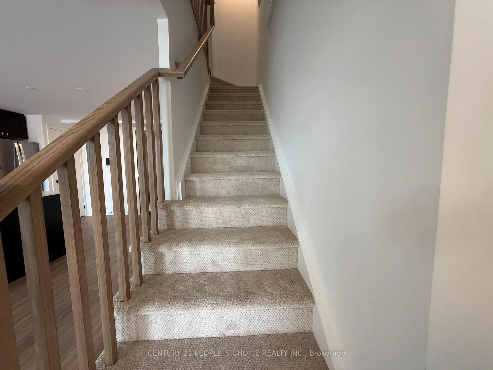 Photo 10 of Unit 106, 2782 Barton Street E, Hamilton, Riverdale — HOMEH