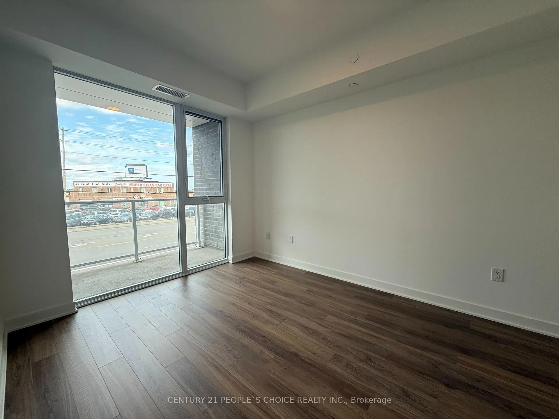 Photo 18 of Unit 106, 2782 Barton Street E, Hamilton, Riverdale — HOMEH
