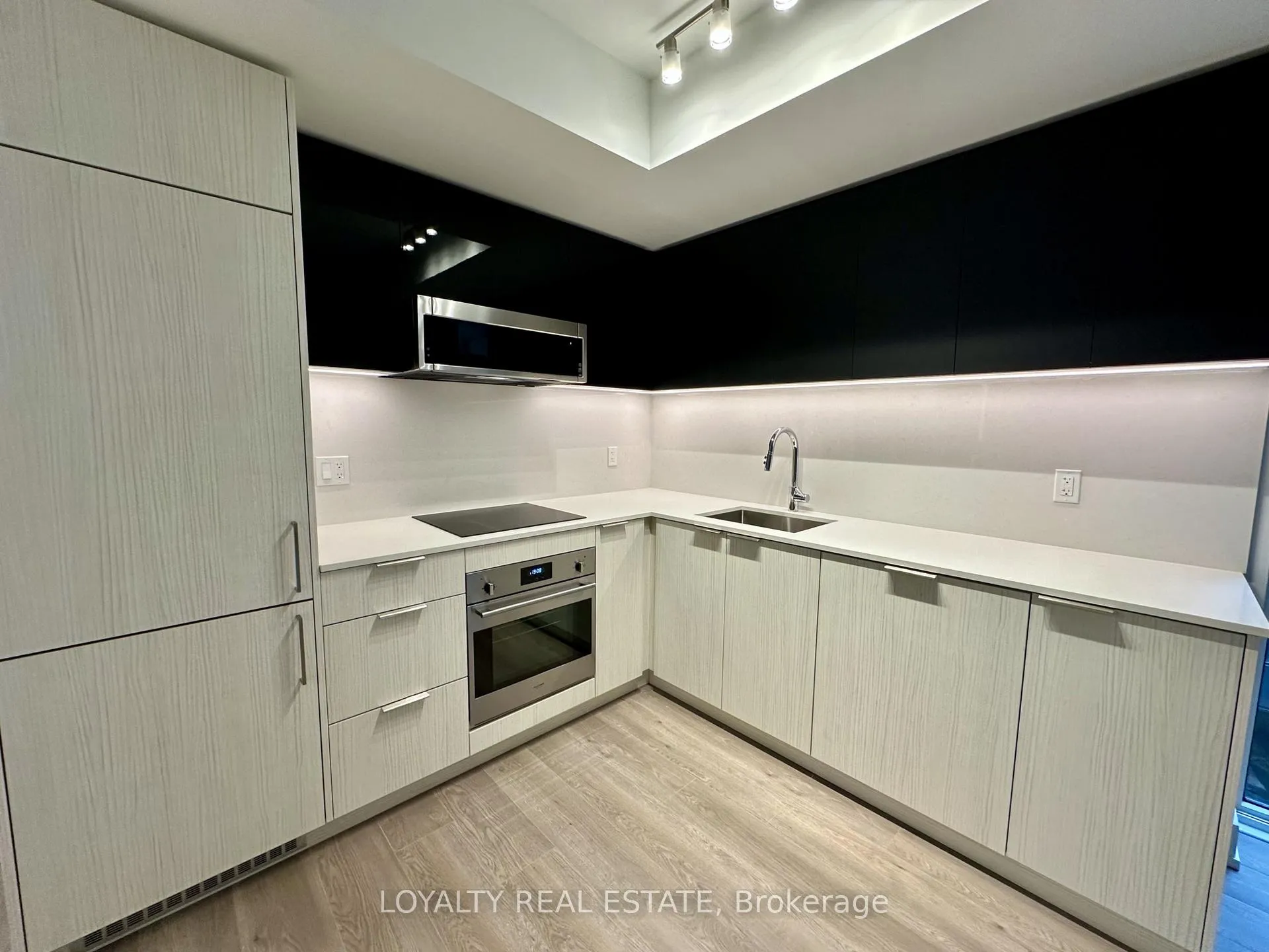 Photo 8 of Unit 319, 308 Jarvis Street, Toronto, Church-Yonge Corridor — HOMEH