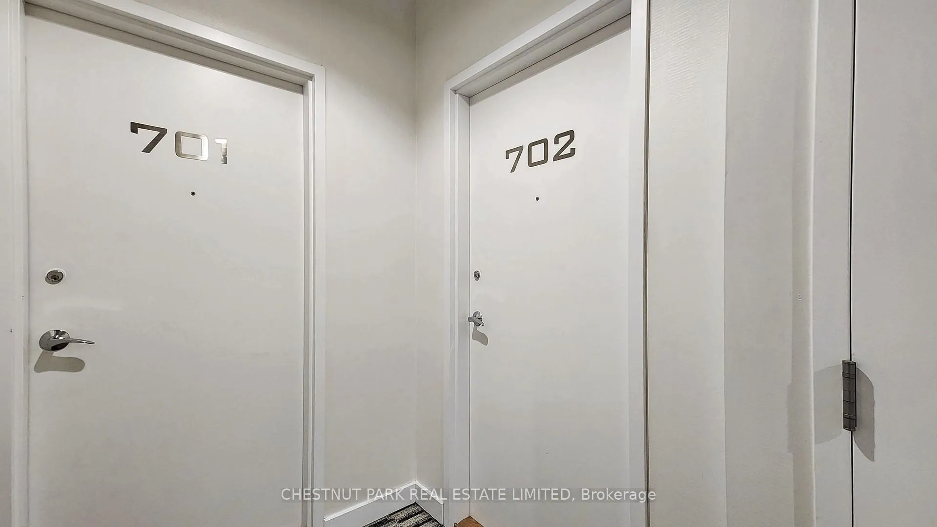 Photo 4 of Unit 702, 127 Queen Street E, Toronto, Church-Yonge Corridor — HOMEH