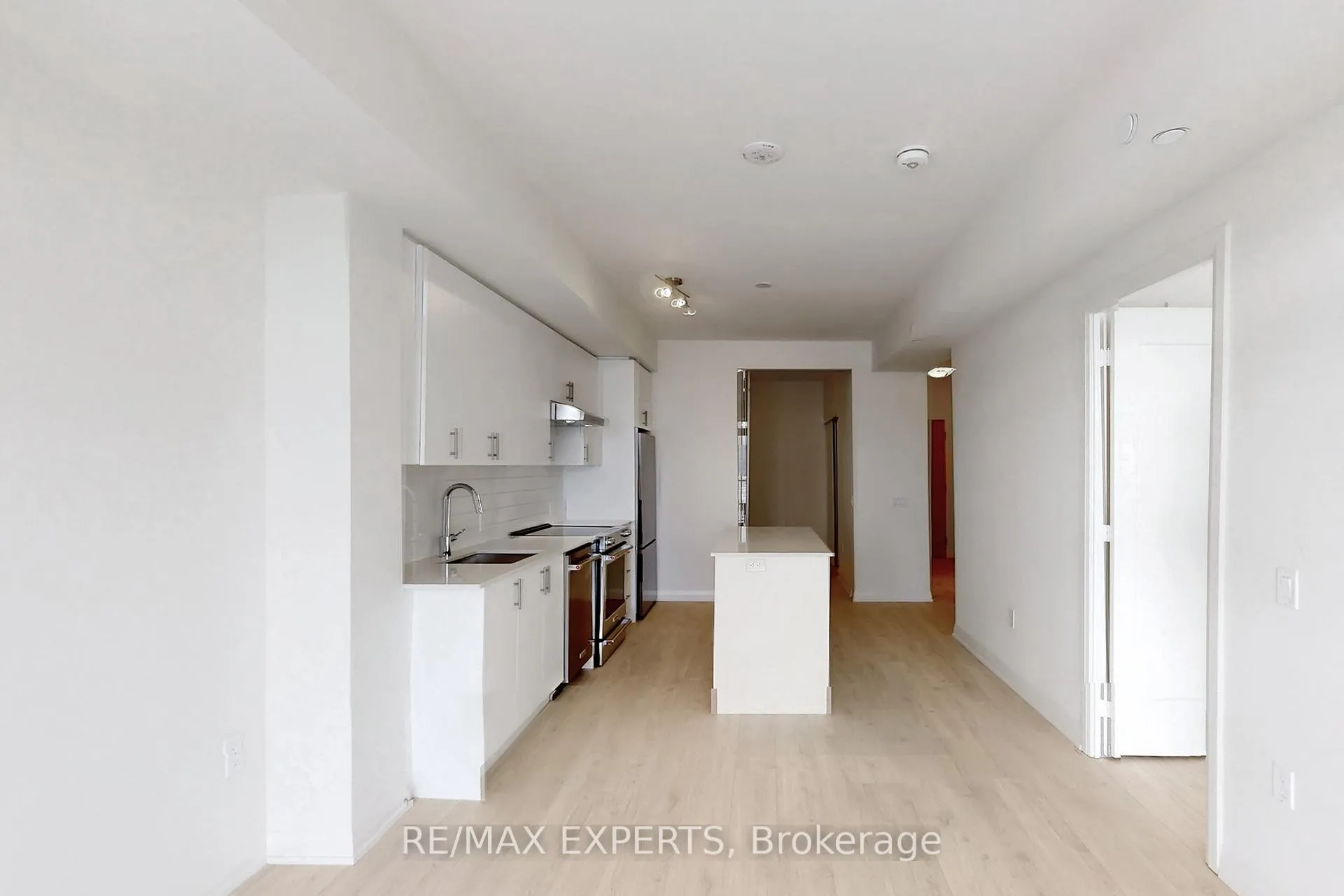 Photo 7 of Unit 1522, 8960 Jane Street, Vaughan, Vellore Village — HOMEH