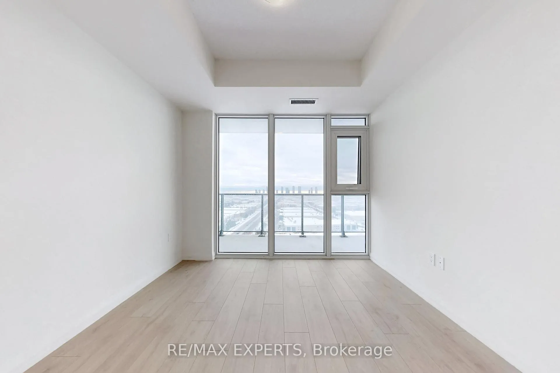 Photo 12 of Unit 1522, 8960 Jane Street, Vaughan, Vellore Village — HOMEH