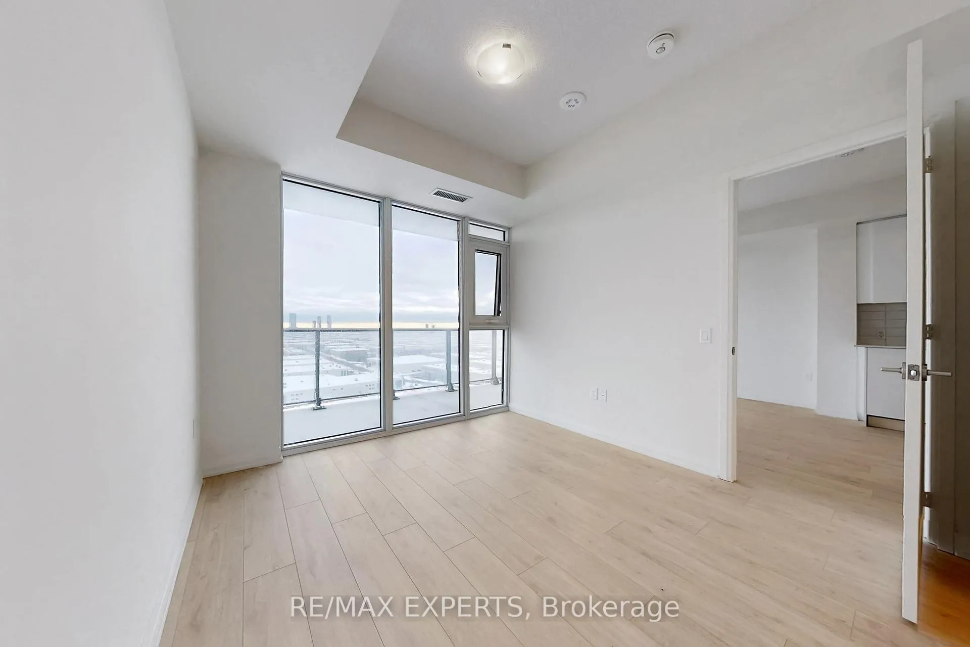Photo 14 of Unit 1522, 8960 Jane Street, Vaughan, Vellore Village — HOMEH