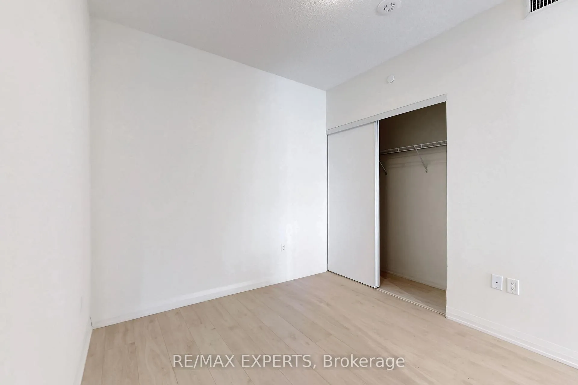 Photo 23 of Unit 1522, 8960 Jane Street, Vaughan, Vellore Village — HOMEH