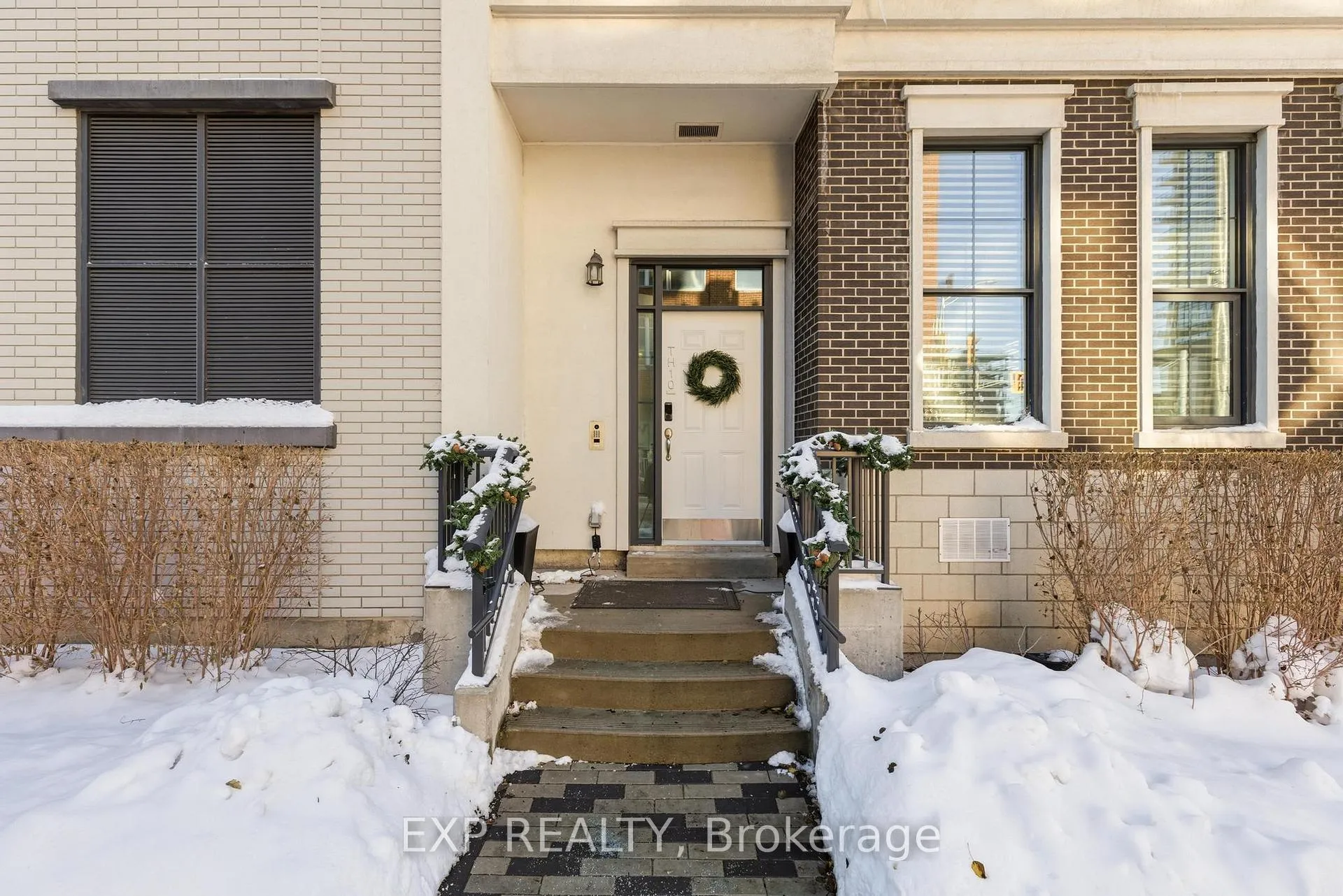 Photo 8 of Unit TH10, 155 Caroline Street S, Waterloo, Uptown Waterloo — HOMEH