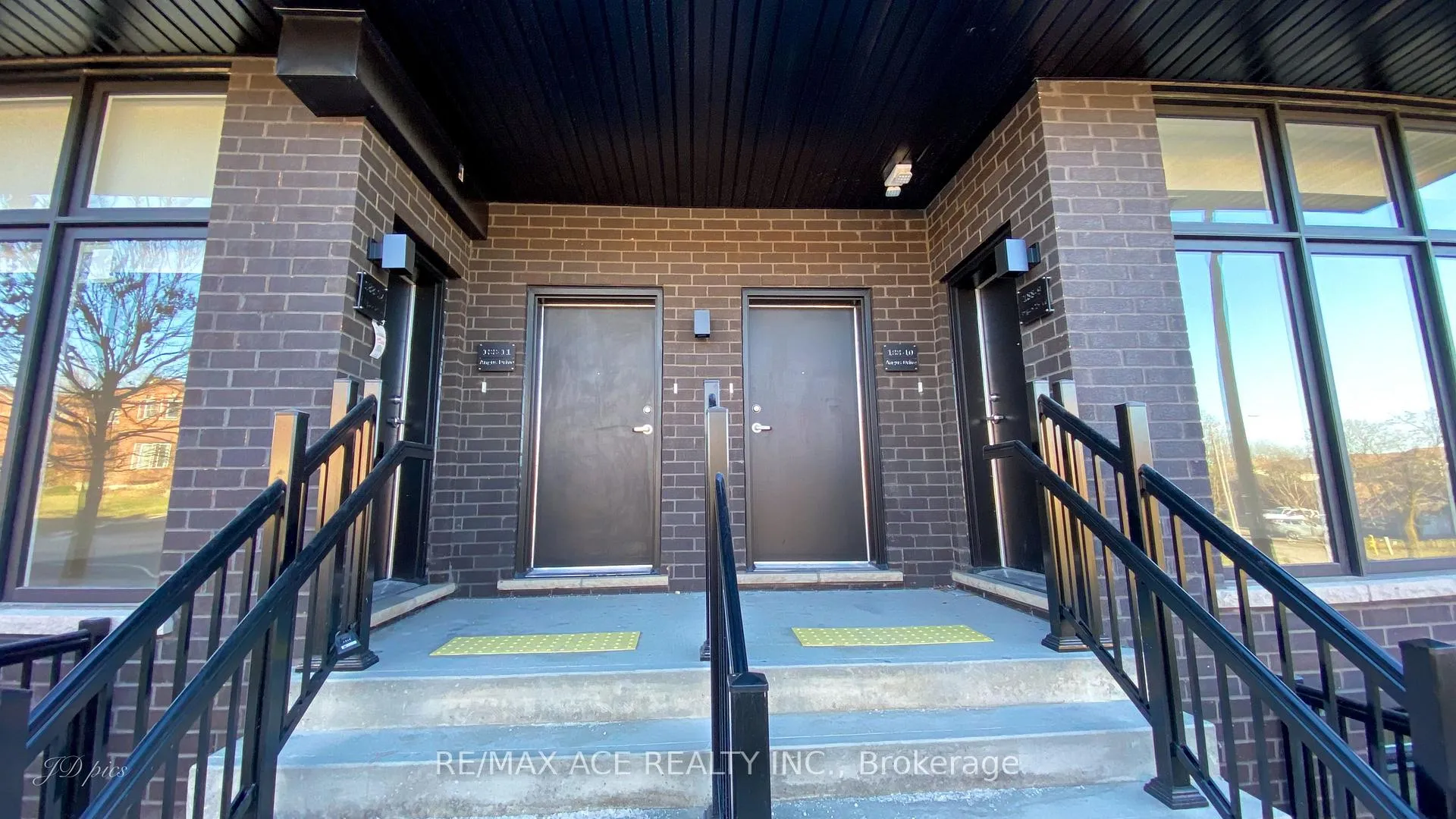 Photo 4 of Unit 11, 188 Angus Drive, Ajax, Central — HOMEH