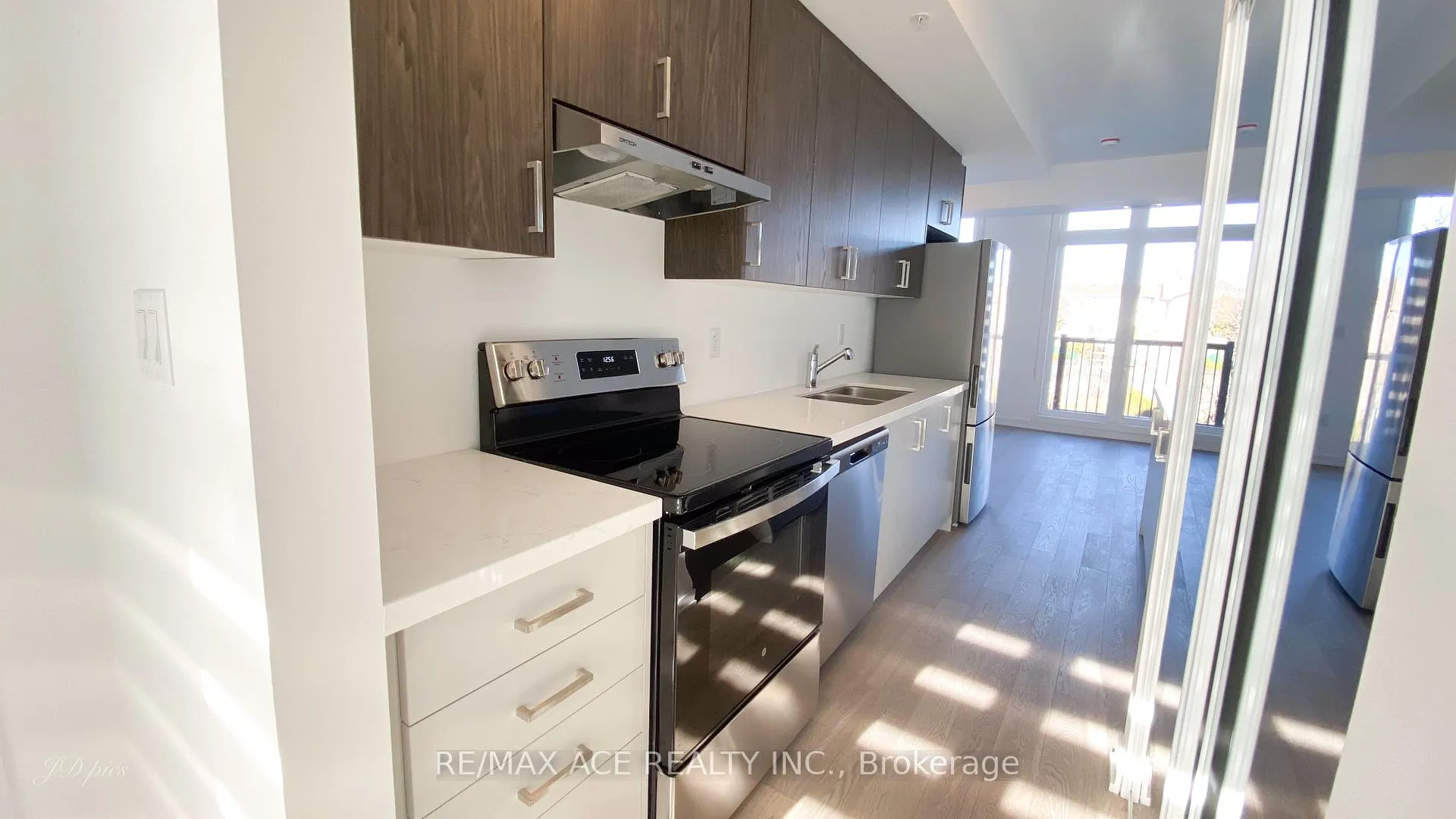 Photo 10 of Unit 11, 188 Angus Drive, Ajax, Central — HOMEH