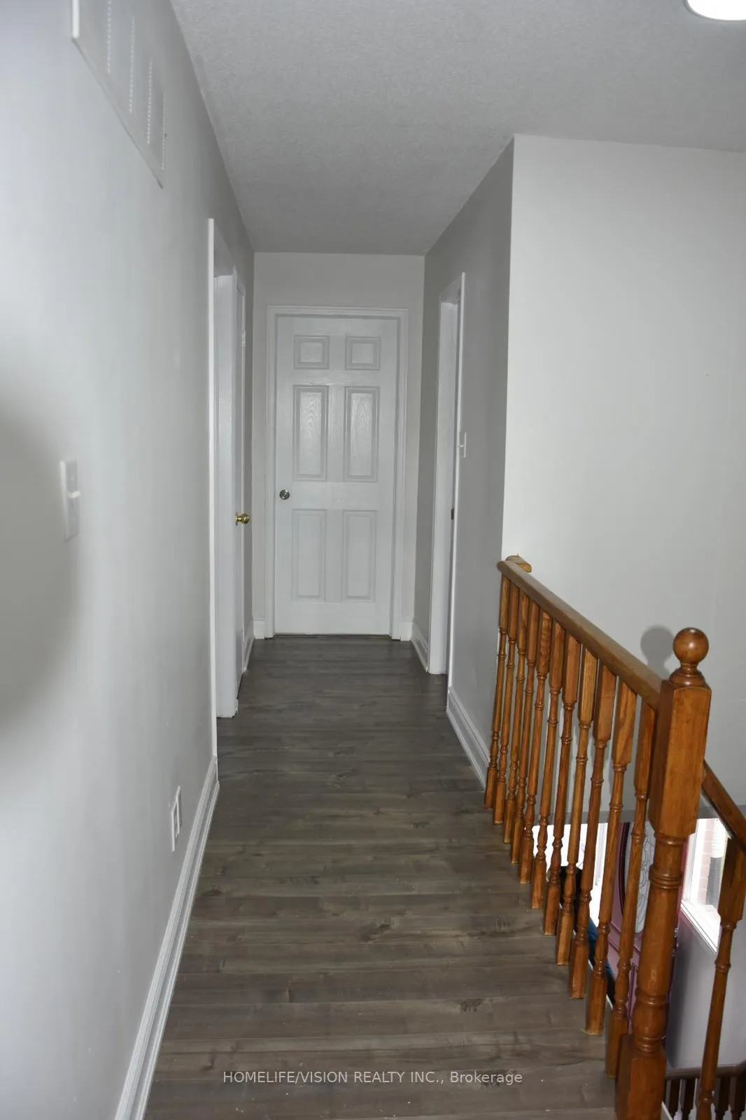 Photo 14 of 307 Bristol Crescent, Oshawa, Vanier — HOMEH
