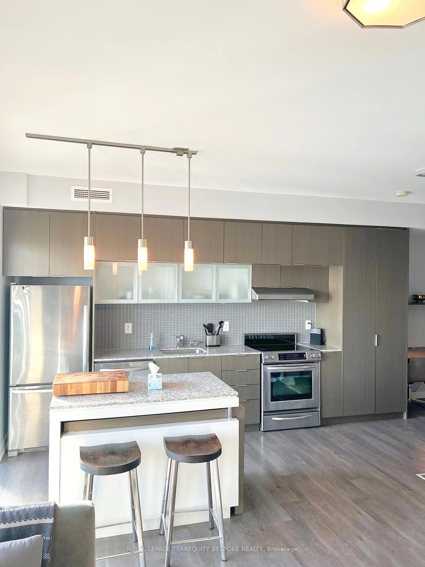 Photo 2 of Unit 3210, 110 Charles Street E, Toronto, Church-Yonge Corridor — HOMEH