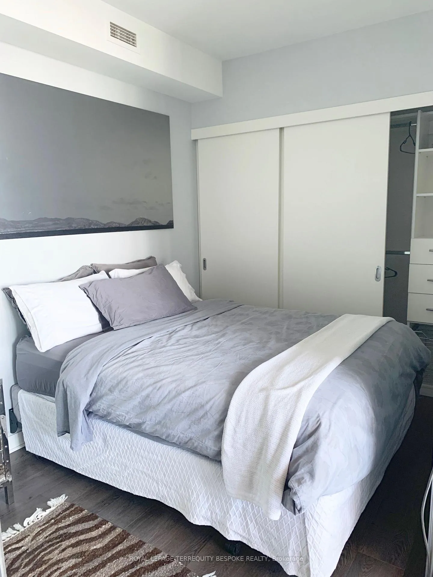 Photo 9 of Unit 3210, 110 Charles Street E, Toronto, Church-Yonge Corridor — HOMEH