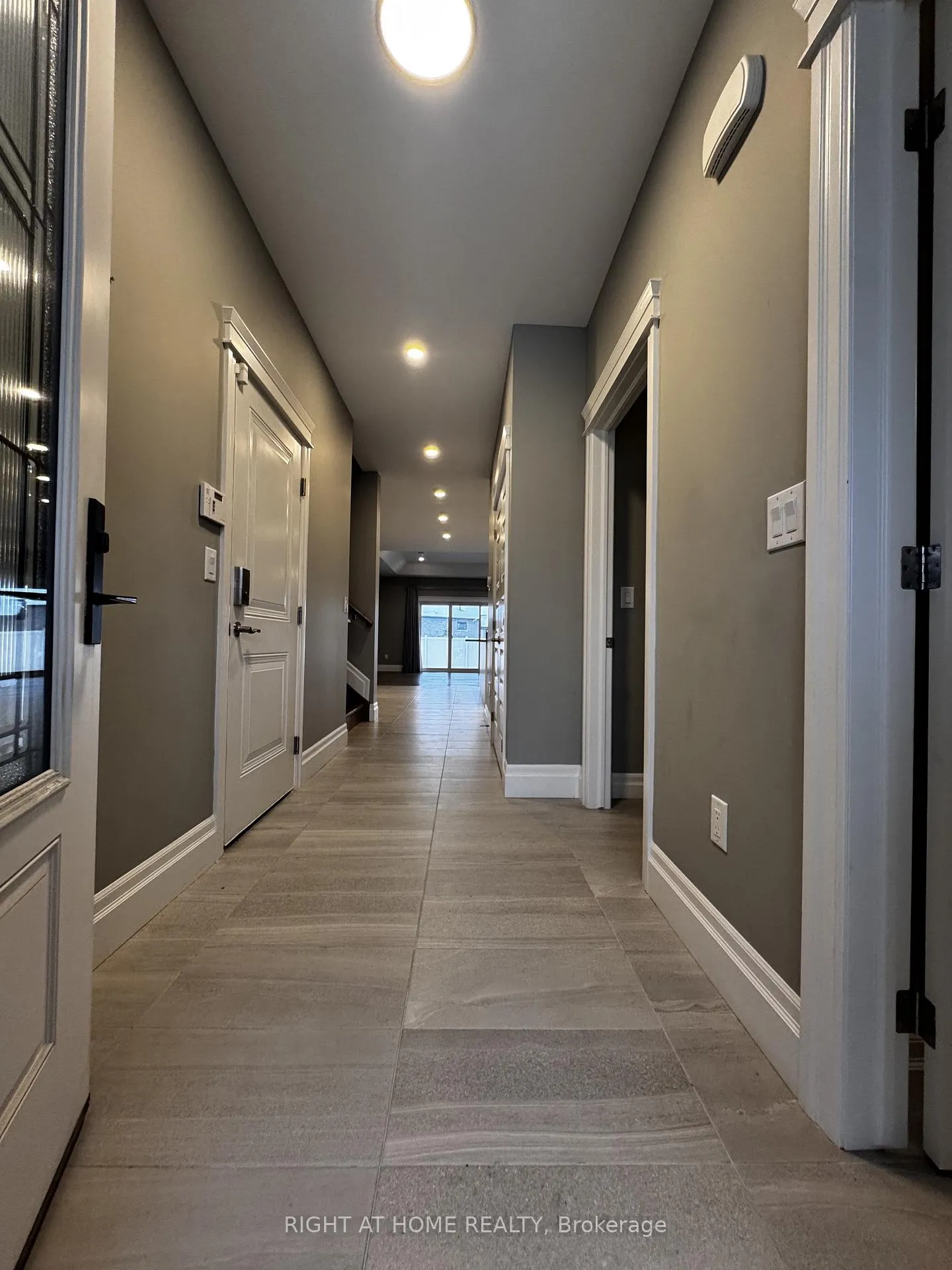 Photo 1 of 463 Martinique Avenue, Windsor — HOMEH