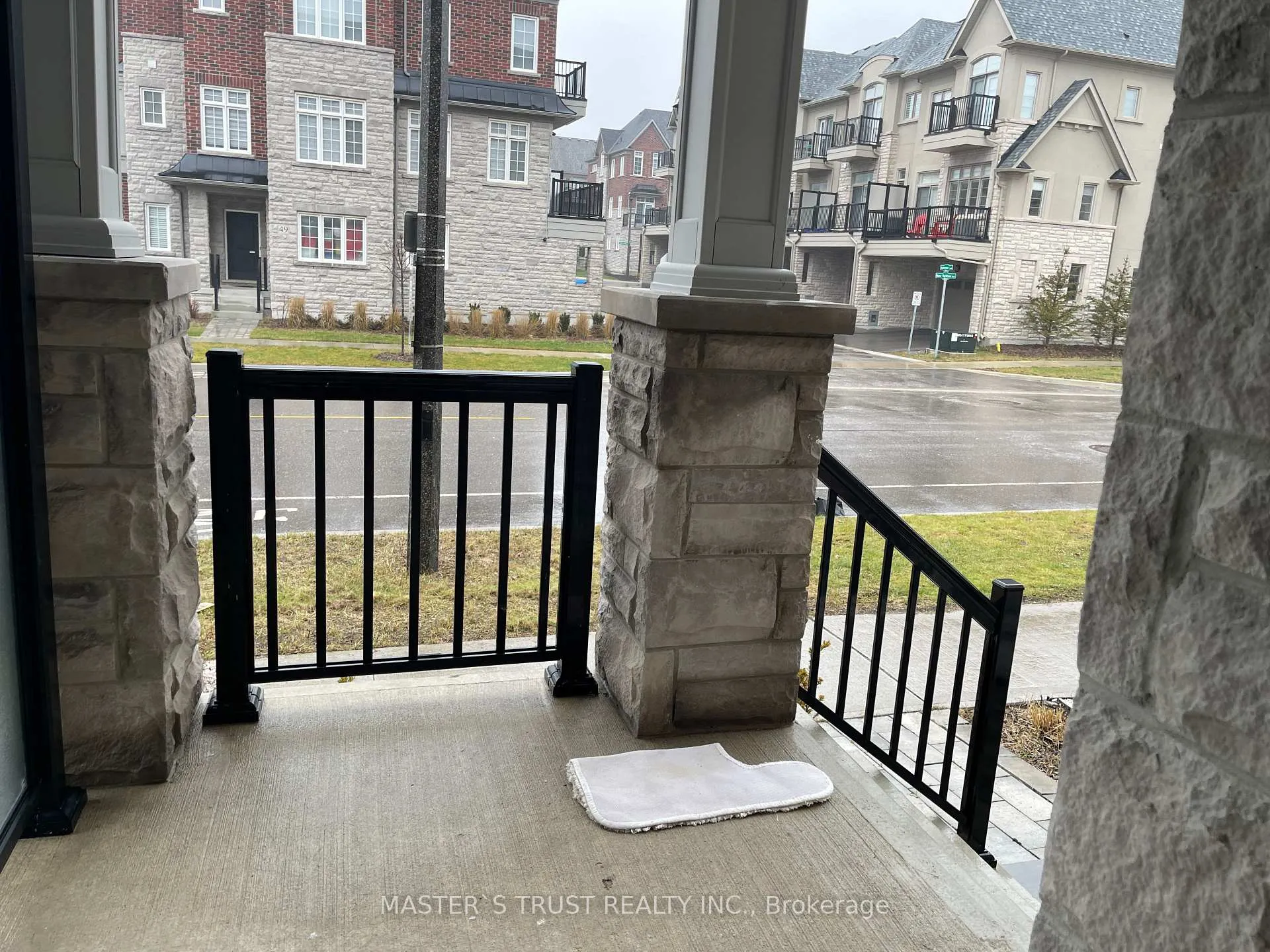 Photo 11 of 67 New Yorkton Avenue, Markham, Angus Glen — HOMEH