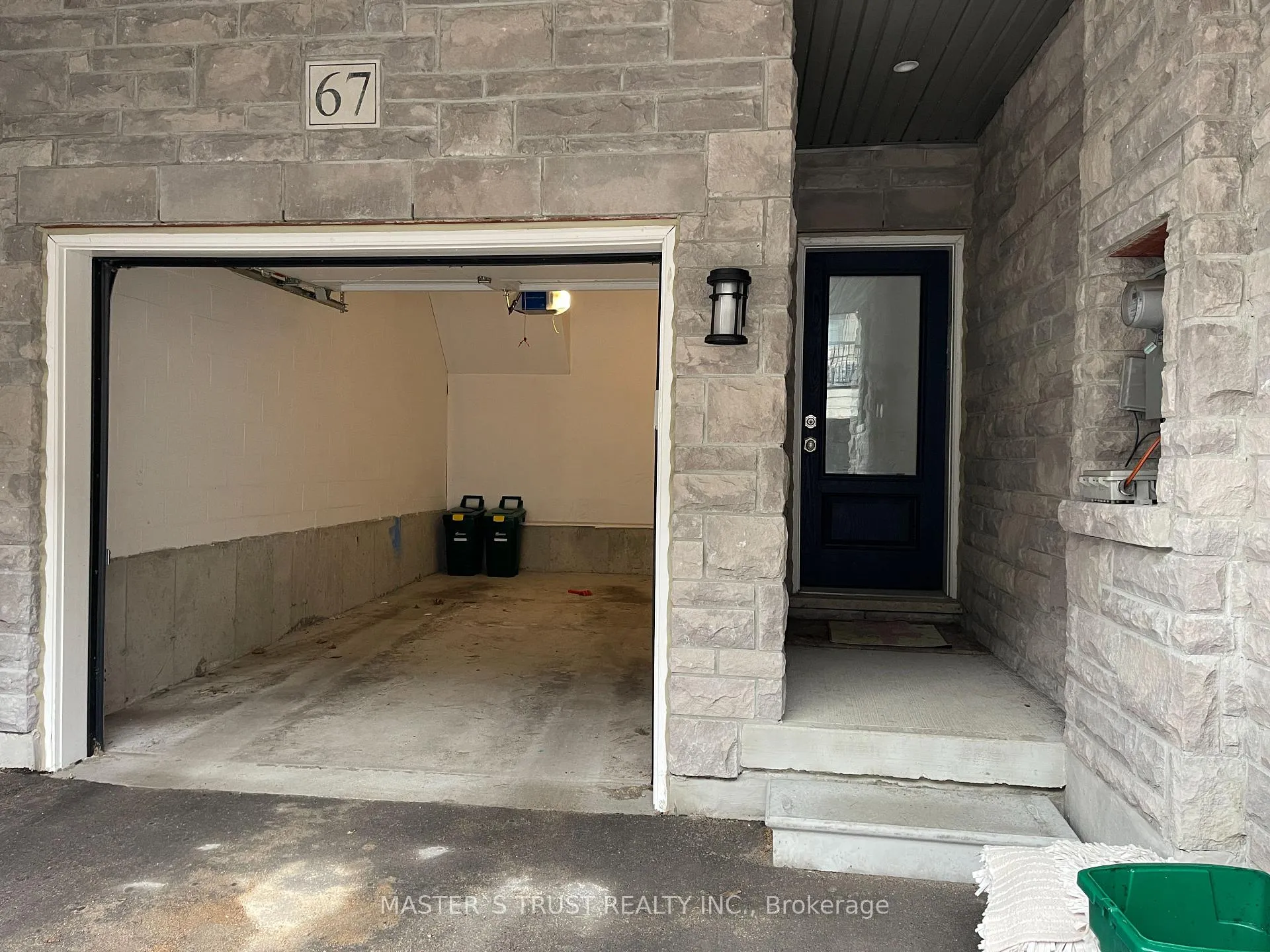 Photo 21 of 67 New Yorkton Avenue, Markham, Angus Glen — HOMEH