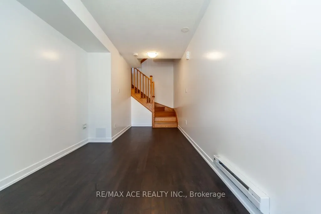 Photo 4 of Unit 105, 1865 Pickering Parkway, Pickering, Town Centre — HOMEH
