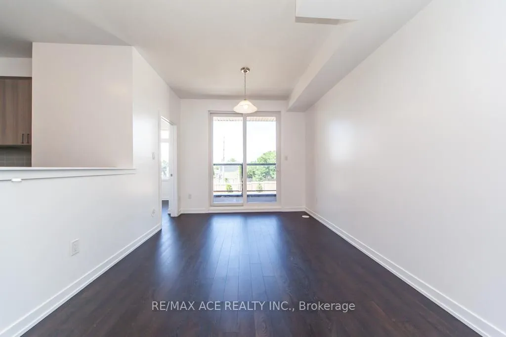 Photo 8 of Unit 105, 1865 Pickering Parkway, Pickering, Town Centre — HOMEH