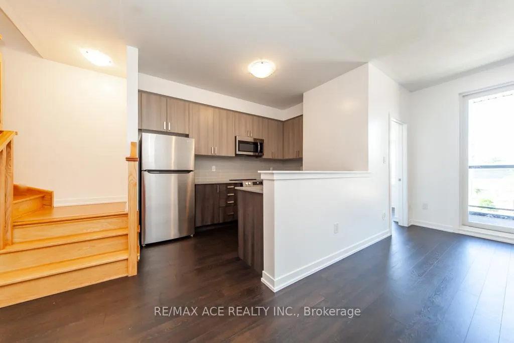 Photo 11 of Unit 105, 1865 Pickering Parkway, Pickering, Town Centre — HOMEH