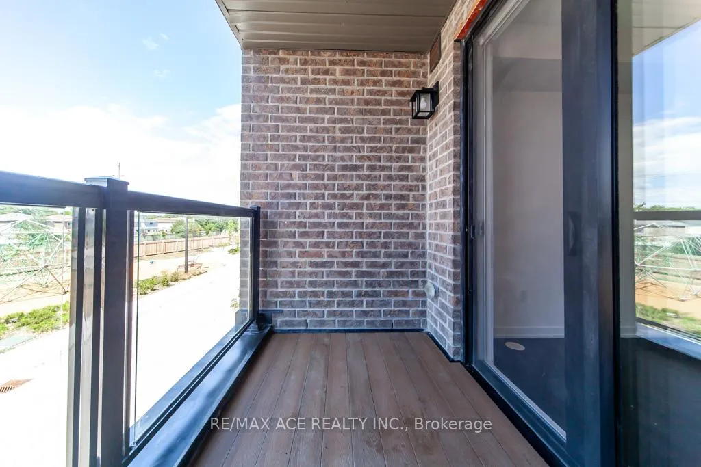Photo 20 of Unit 105, 1865 Pickering Parkway, Pickering, Town Centre — HOMEH