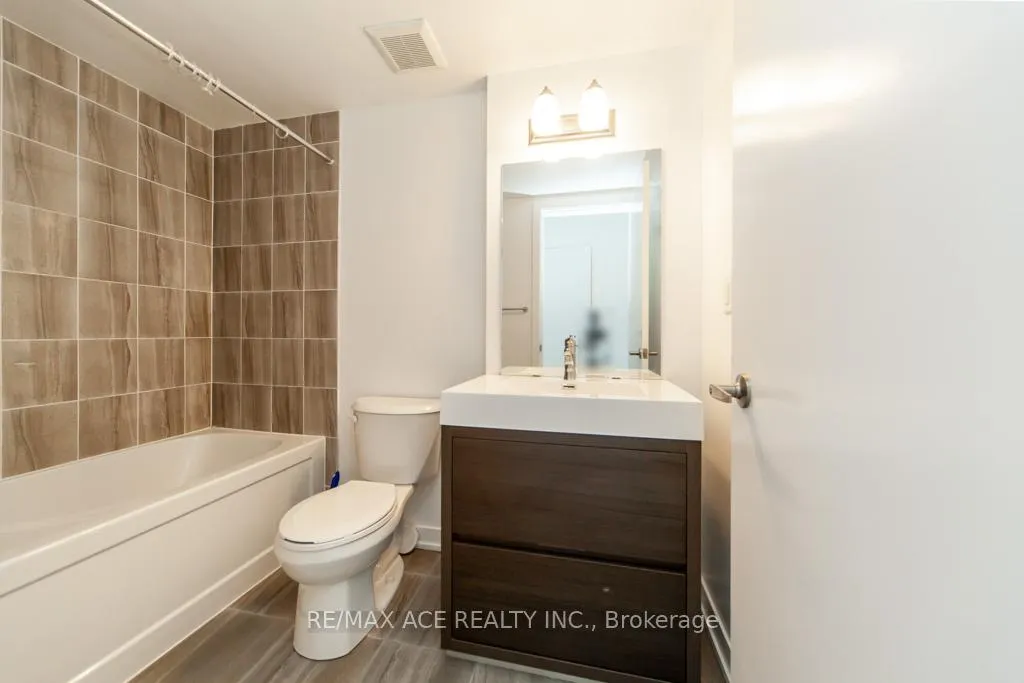 Photo 30 of Unit 105, 1865 Pickering Parkway, Pickering, Town Centre — HOMEH