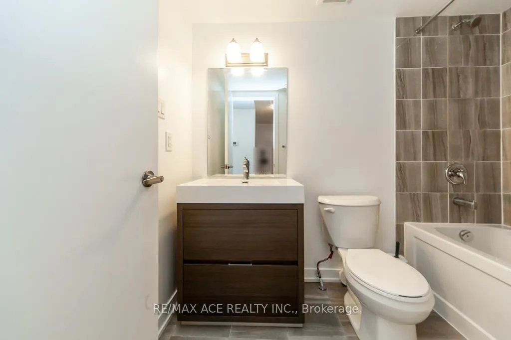 Photo 34 of Unit 105, 1865 Pickering Parkway, Pickering, Town Centre — HOMEH