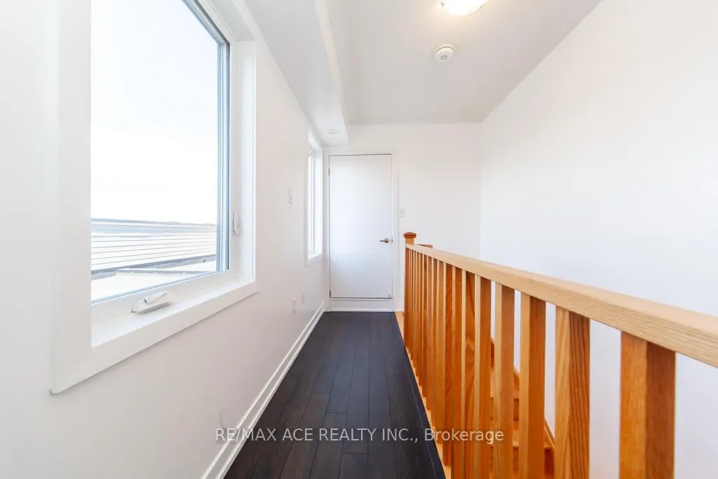 Photo 35 of Unit 105, 1865 Pickering Parkway, Pickering, Town Centre — HOMEH