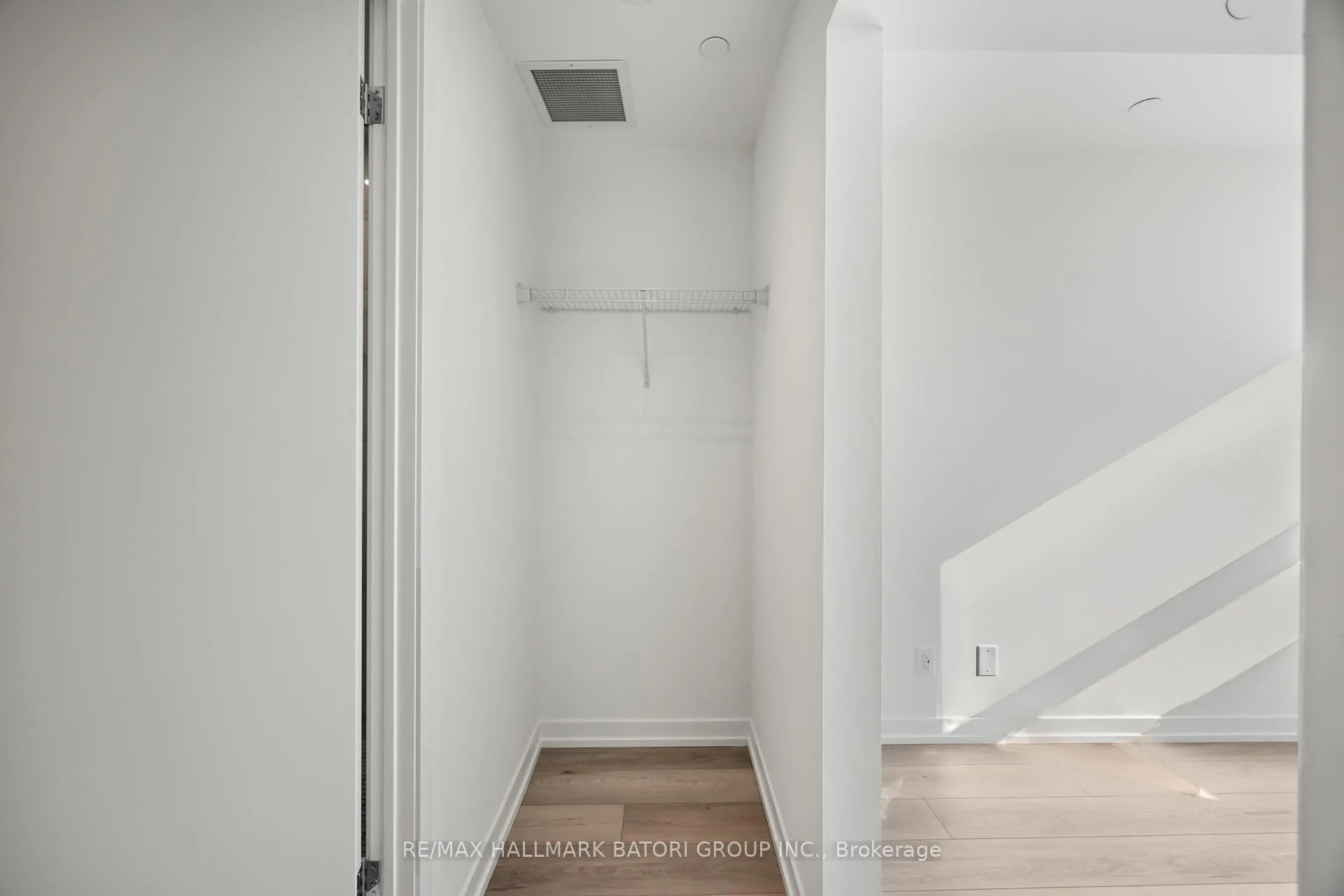 Photo 26 of Unit 408, 863 St. Clair Avenue W, Toronto, Wychwood — HOMEH