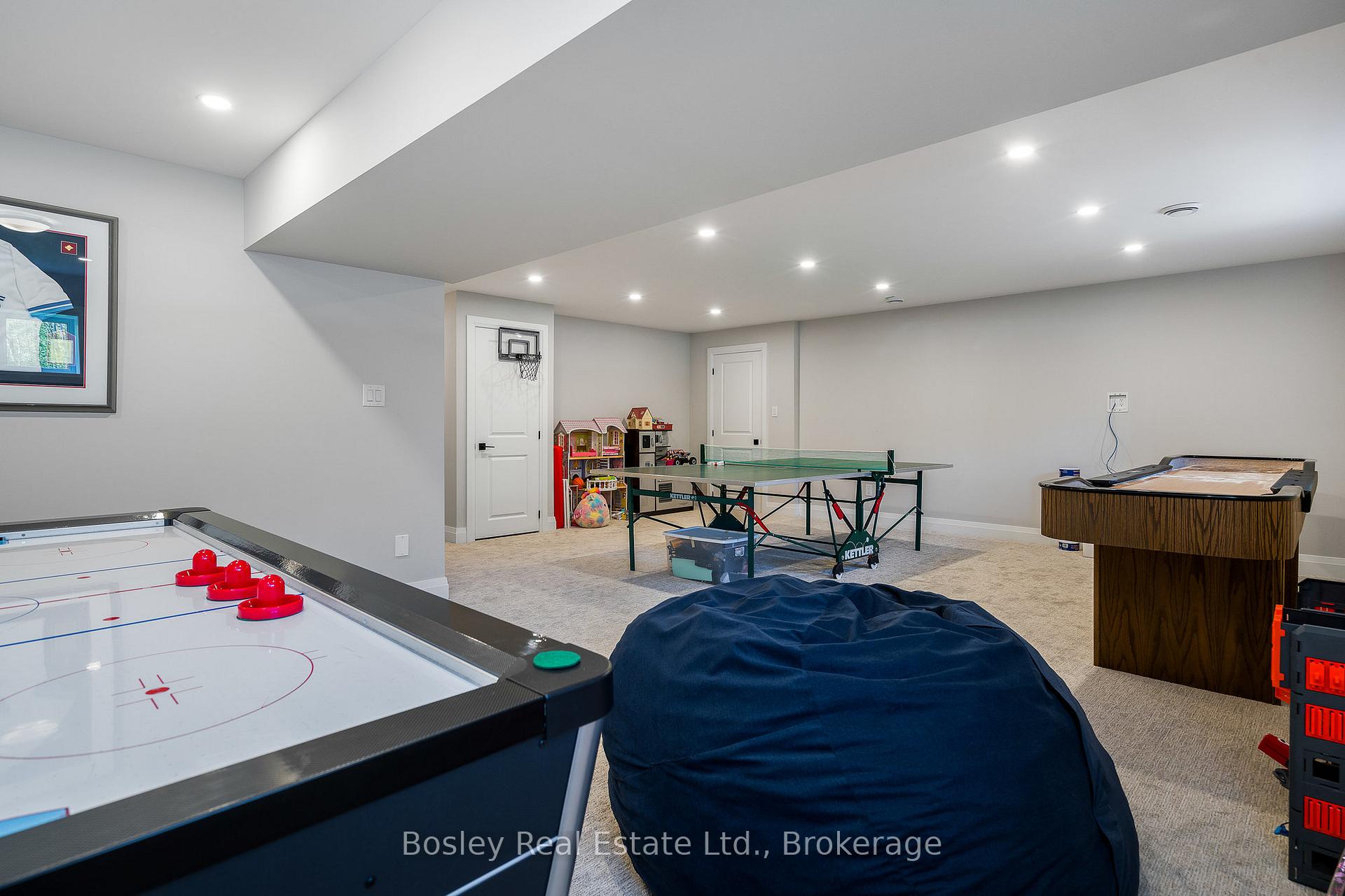 Photo 40 of 104 Black Willow Crescent, Blue Mountains — HOMEH