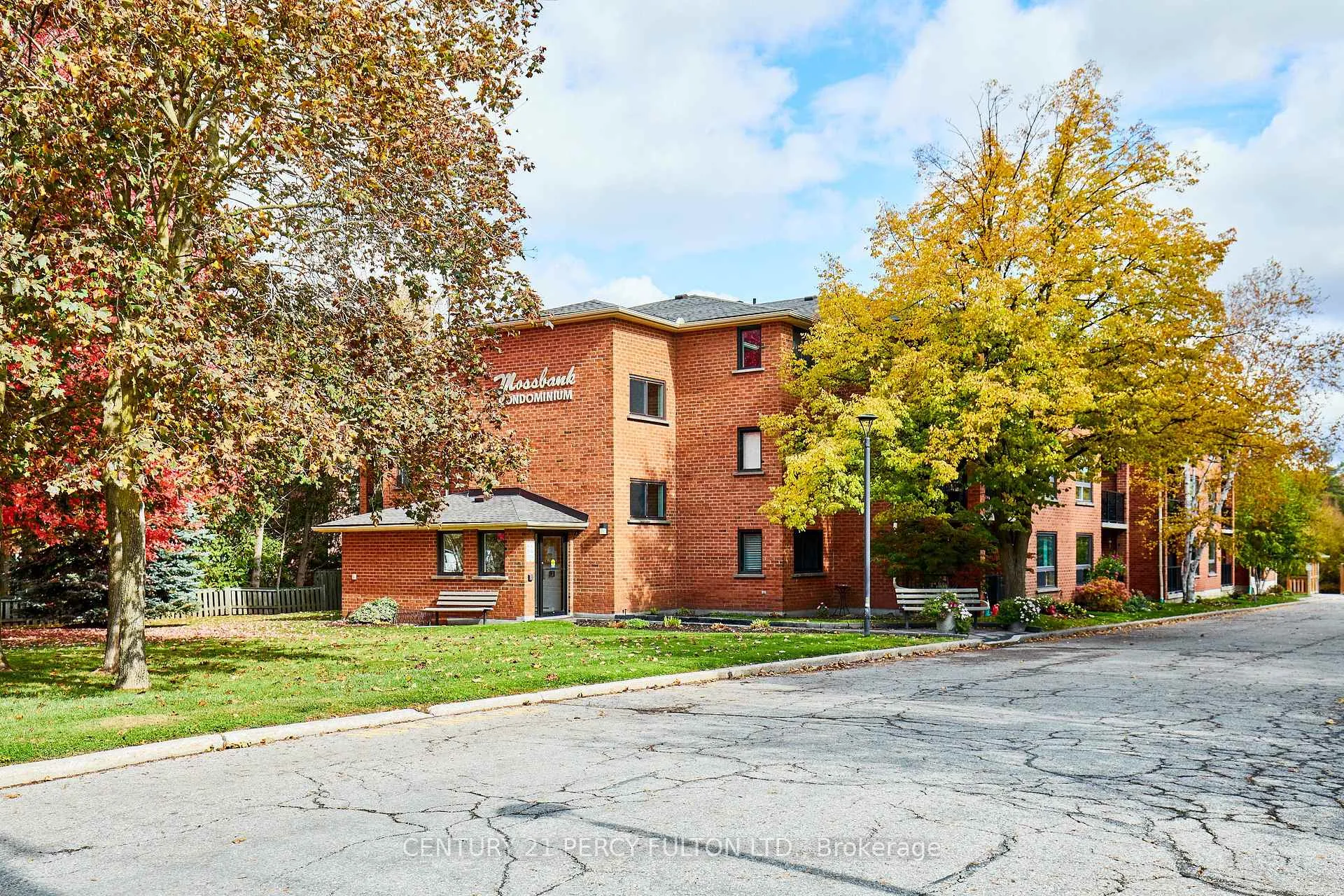 Photo 1 of Unit 301, 219 Main Street N, Uxbridge — HOMEH
