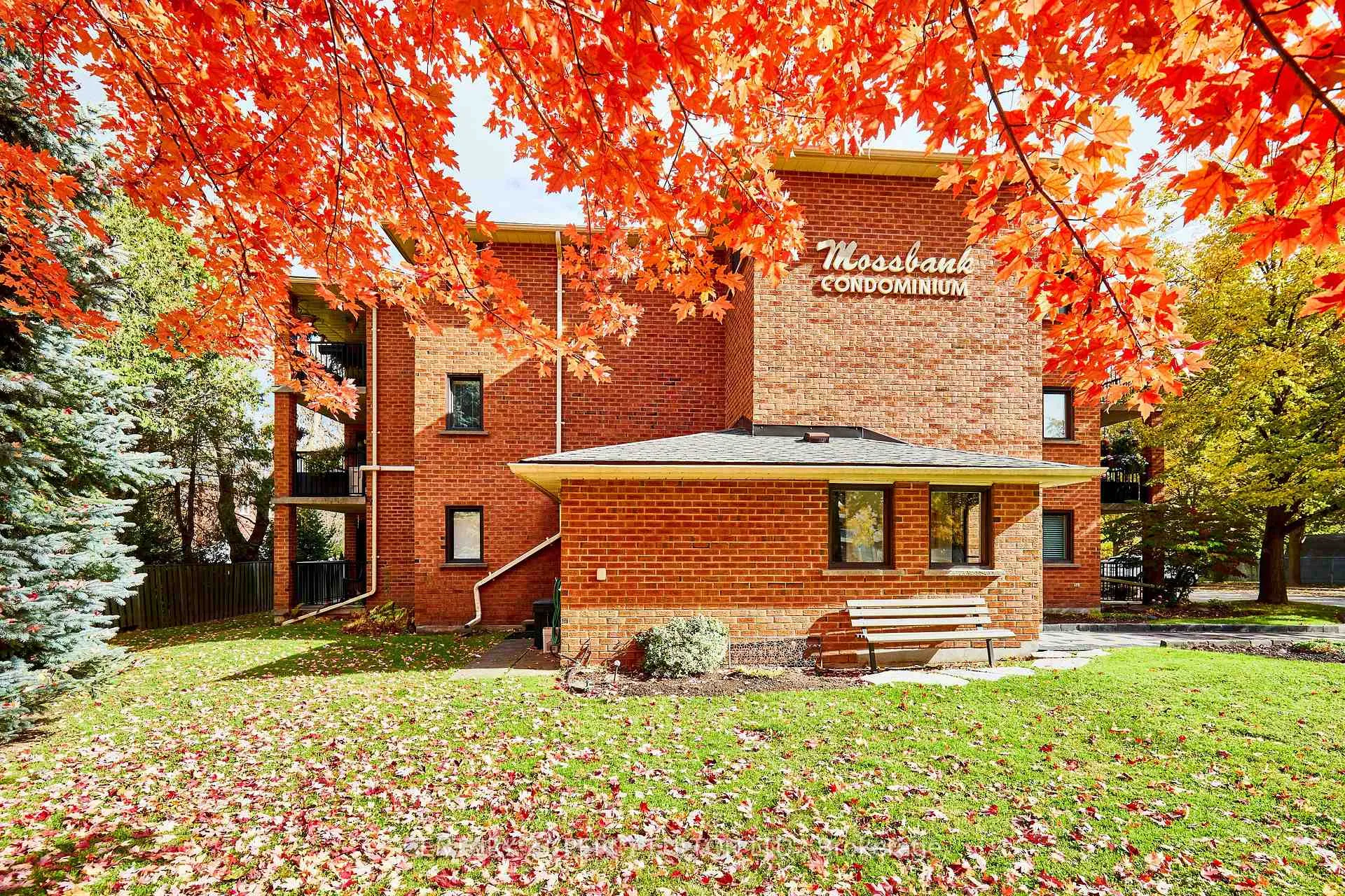 Photo 2 of Unit 301, 219 Main Street N, Uxbridge — HOMEH