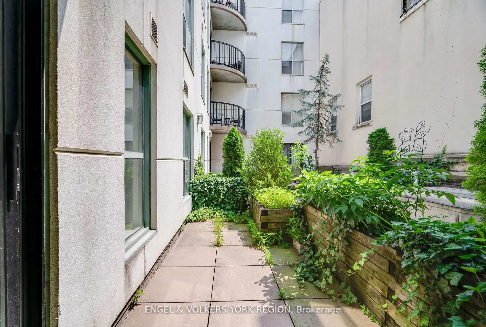 Photo 33 of Unit 203, 1174 Yonge Street, Toronto, The Annex — HOMEH