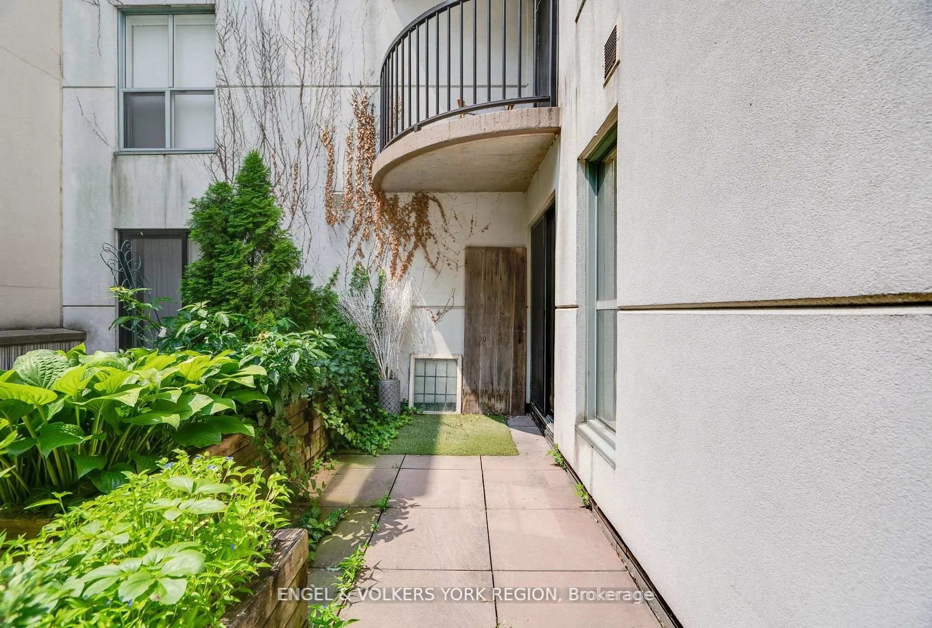 Photo 34 of Unit 203, 1174 Yonge Street, Toronto, The Annex — HOMEH