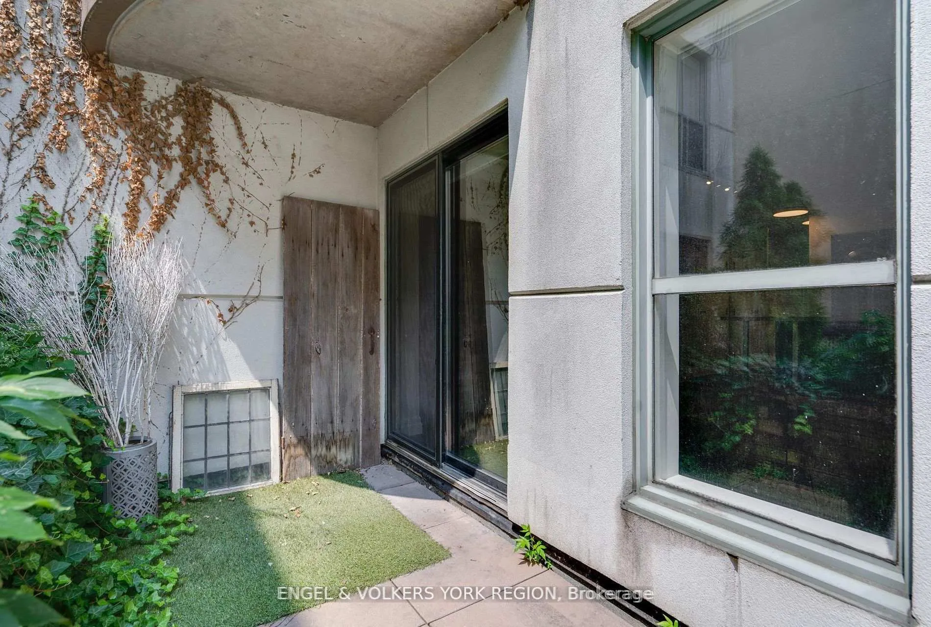 Photo 36 of Unit 203, 1174 Yonge Street, Toronto, The Annex — HOMEH