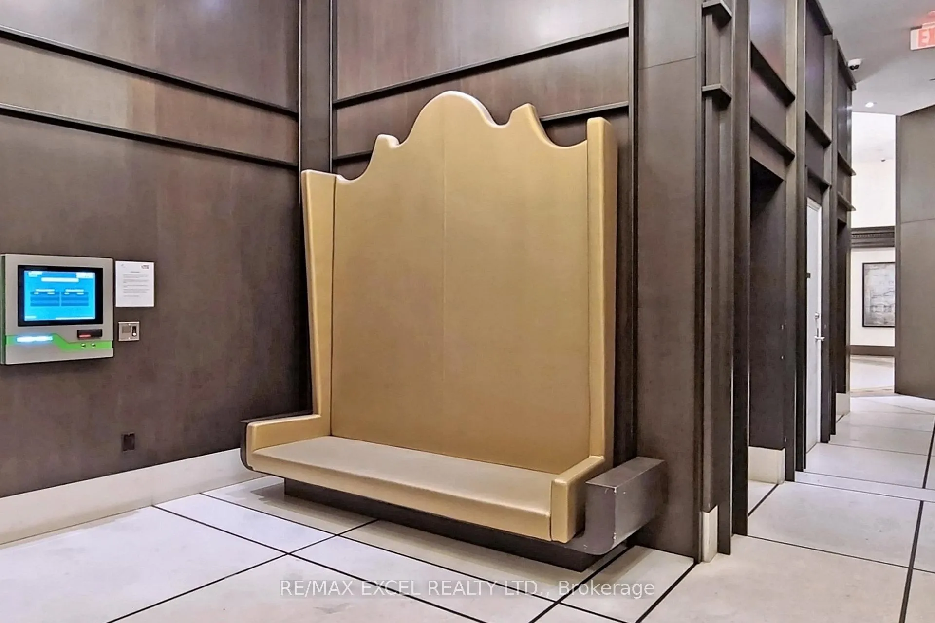 Photo 8 of Unit 2604, 197 Yonge Street, Toronto, Church-Yonge Corridor — HOMEH