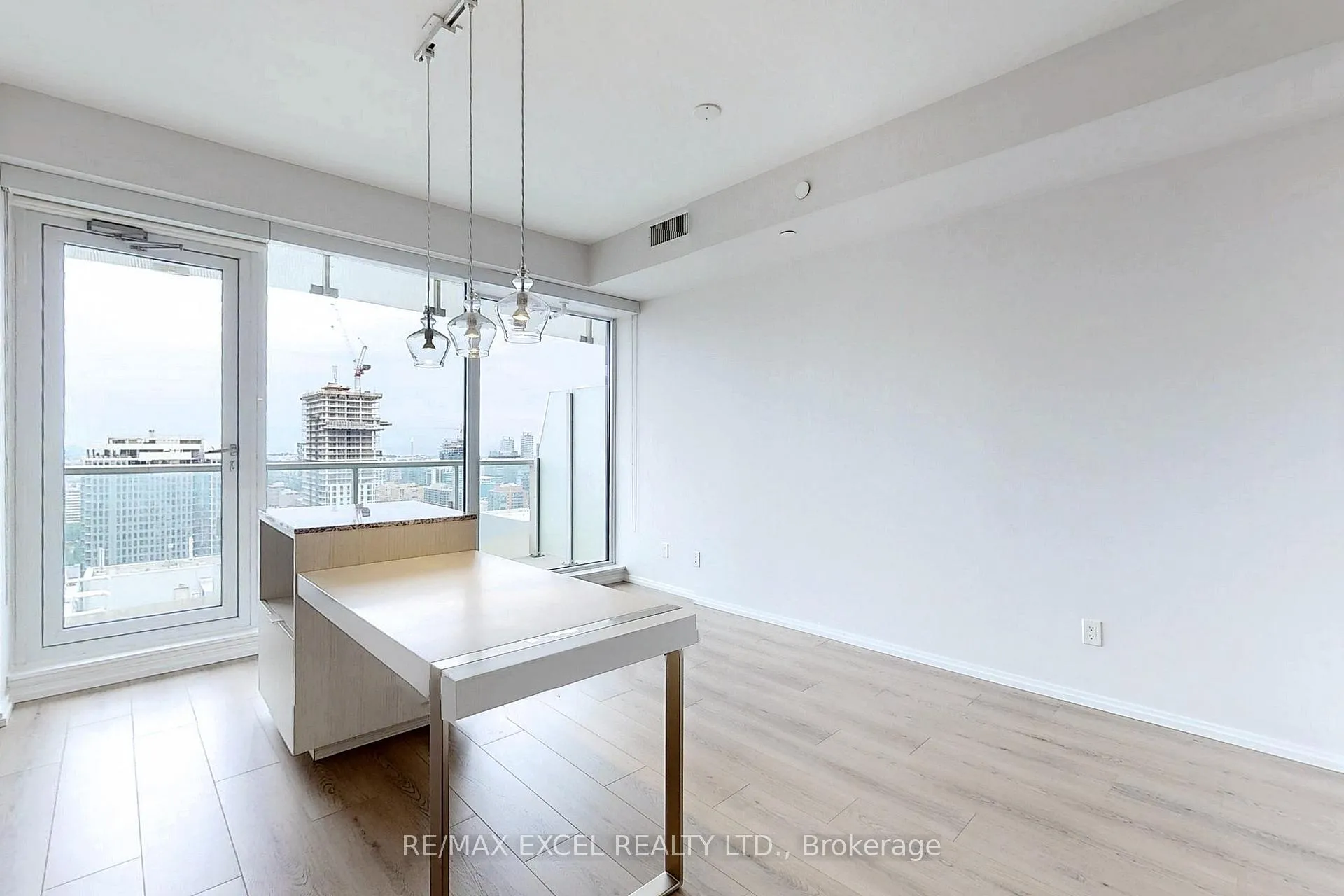 Photo 18 of Unit 2604, 197 Yonge Street, Toronto, Church-Yonge Corridor — HOMEH