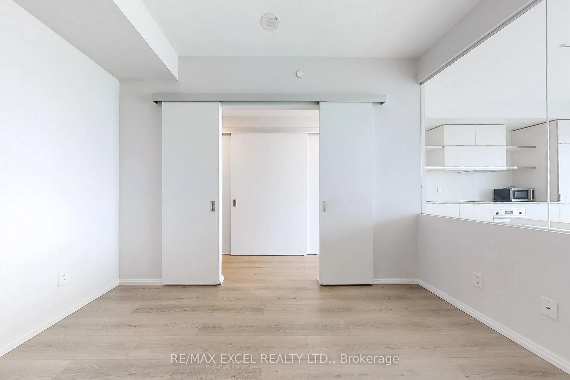 Photo 23 of Unit 2604, 197 Yonge Street, Toronto, Church-Yonge Corridor — HOMEH
