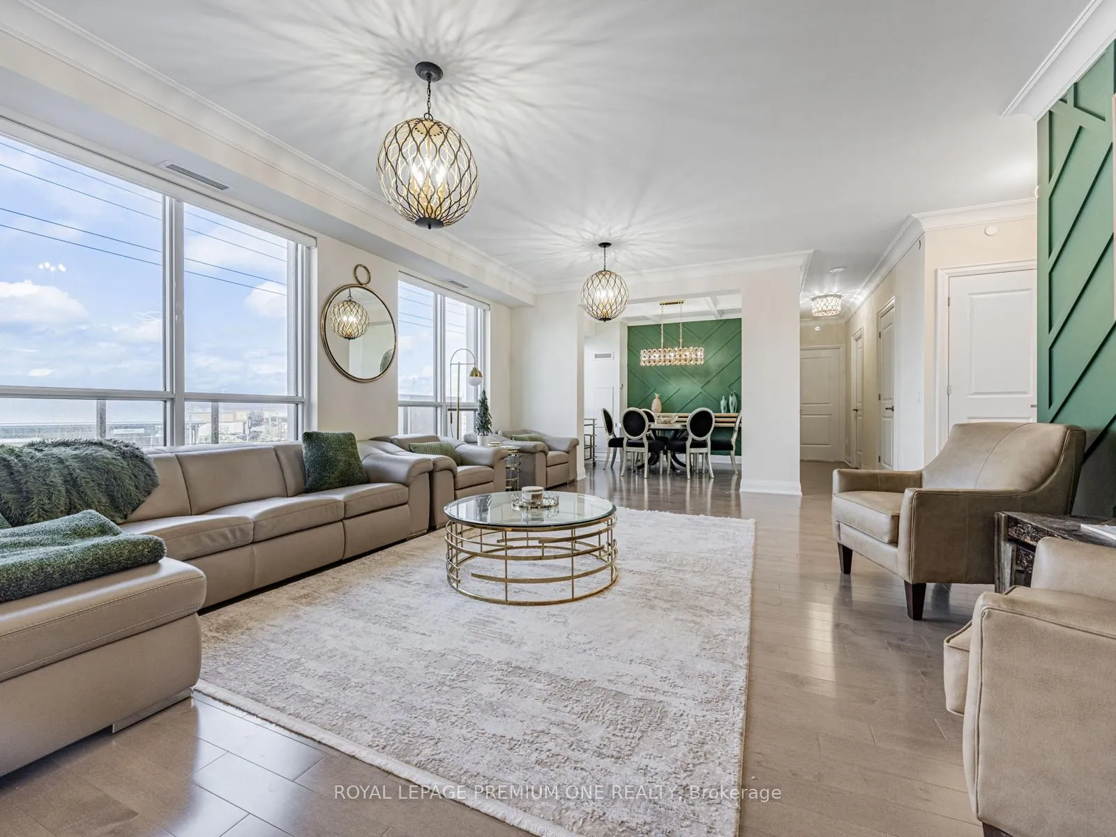 Photo 10 of Unit 310, 9085 Jane Street, Vaughan, Maple — HOMEH