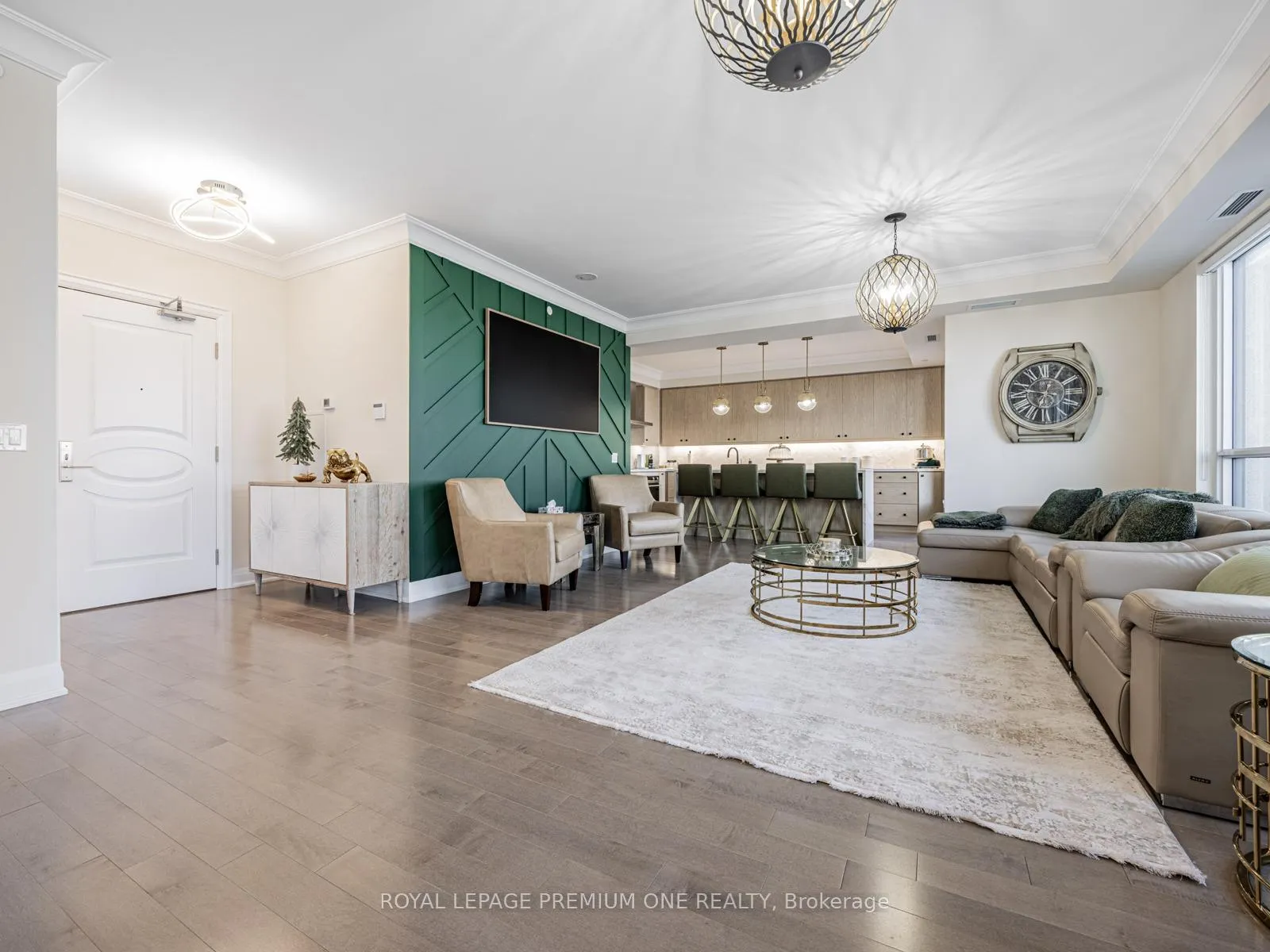 Photo 13 of Unit 310, 9085 Jane Street, Vaughan, Maple — HOMEH