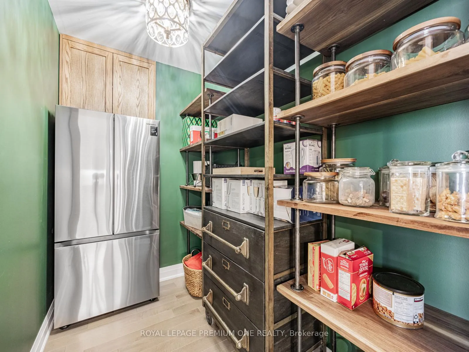 Photo 22 of Unit 310, 9085 Jane Street, Vaughan, Maple — HOMEH