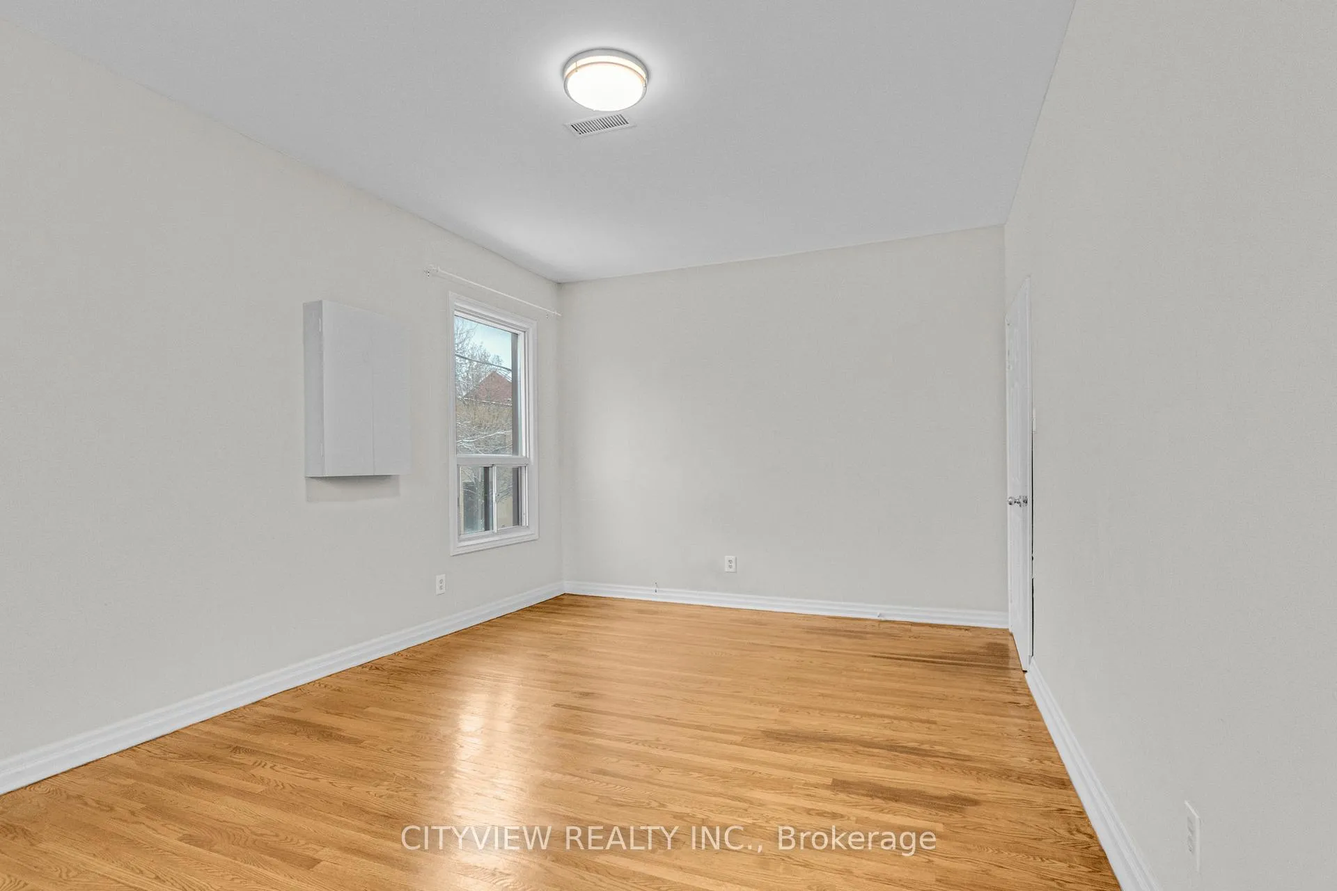 Photo 51 of Unit Upper, 345 Dundas Street E, Toronto, Moss Park — HOMEH