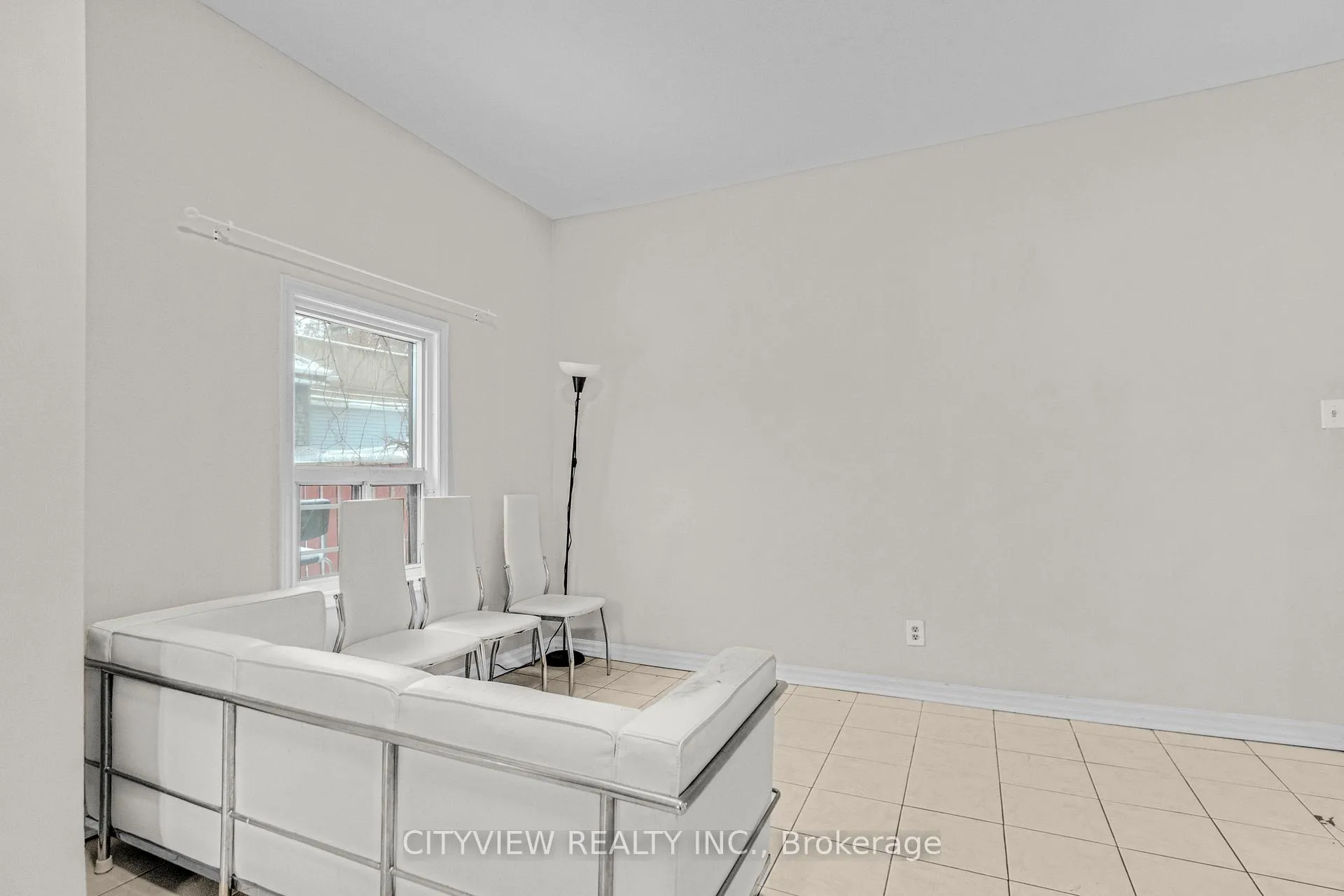 Photo 167 of Unit Upper, 345 Dundas Street E, Toronto, Moss Park — HOMEH