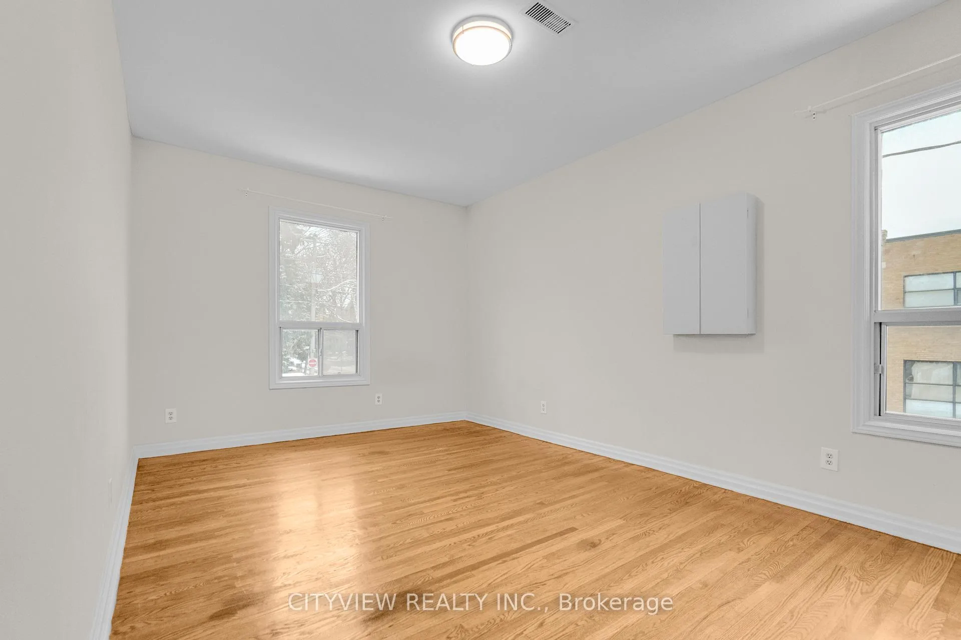 Photo 246 of Unit Upper, 345 Dundas Street E, Toronto, Moss Park — HOMEH