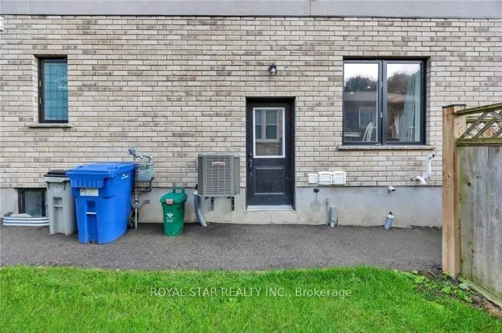 Photo 3 of Unit Upper, 119 Waterloo Street, Kitchener — HOMEH
