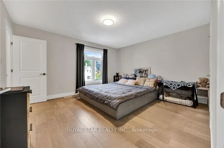 Photo 4 of Unit Upper, 119 Waterloo Street, Kitchener — HOMEH