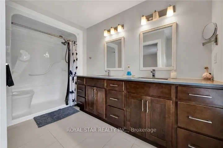 Photo 7 of Unit Upper, 119 Waterloo Street, Kitchener — HOMEH