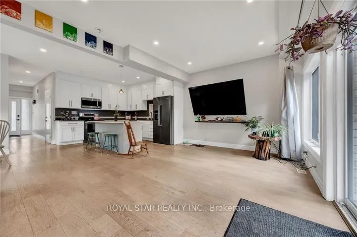 Photo 21 of Unit Upper, 119 Waterloo Street, Kitchener — HOMEH