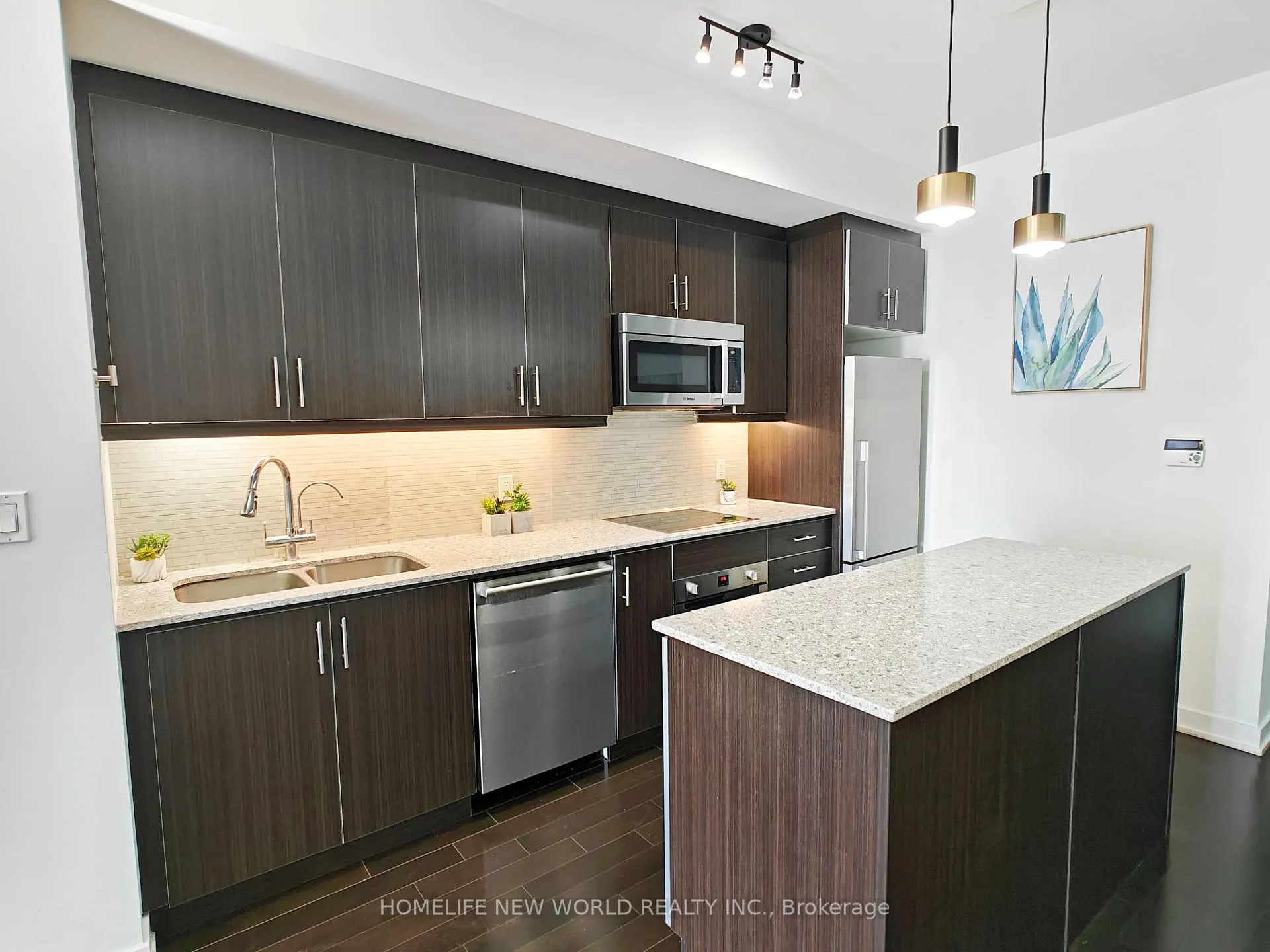 Photo 4 of Unit 1301, 1 The Esplanade, Toronto, Waterfront Communities — HOMEH