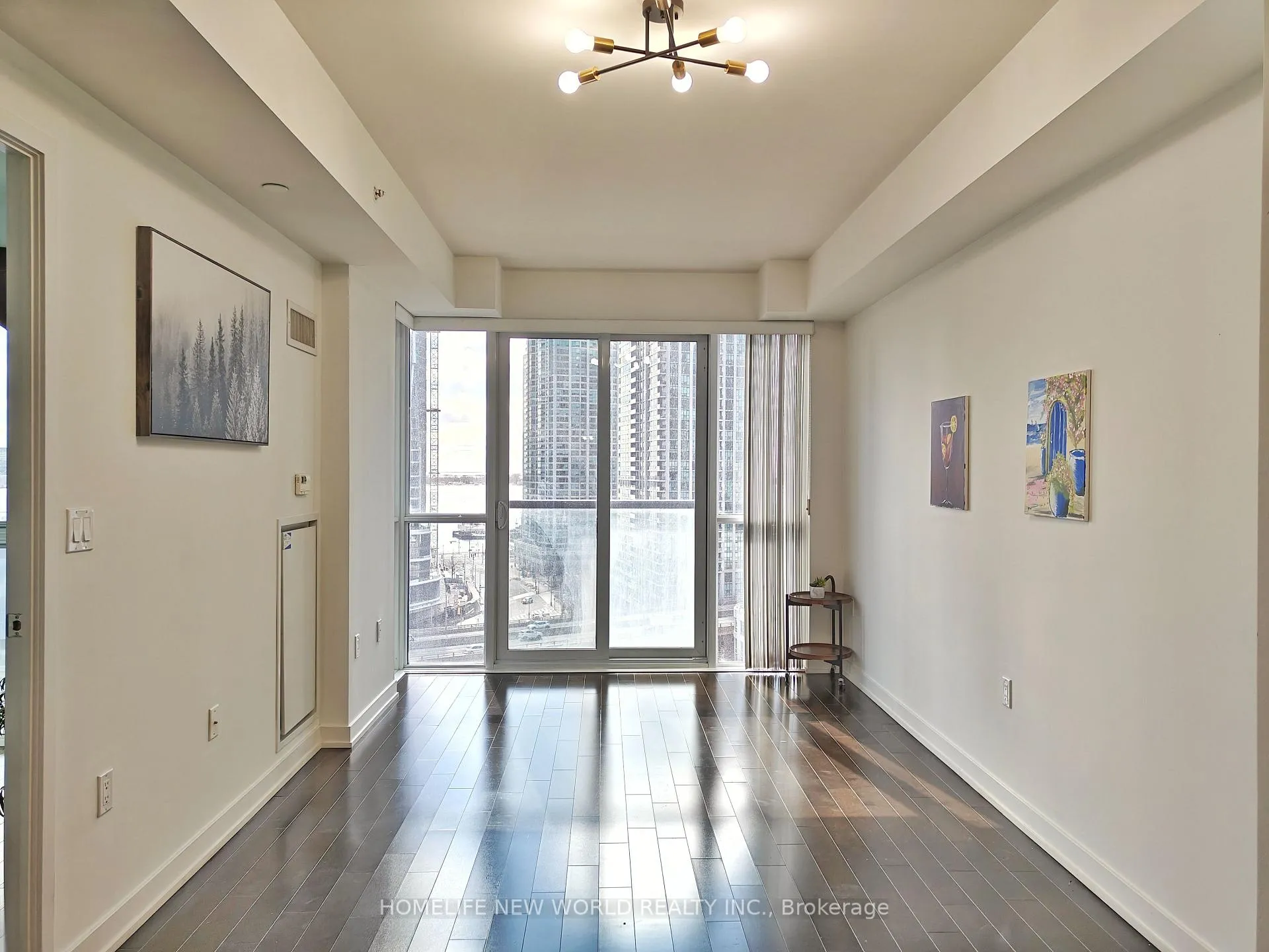 Photo 5 of Unit 1301, 1 The Esplanade, Toronto, Waterfront Communities — HOMEH